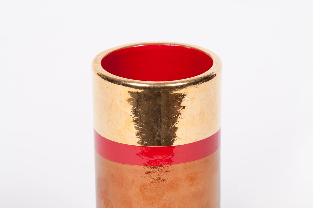 2481 XB2 W9231 redgoldvase web