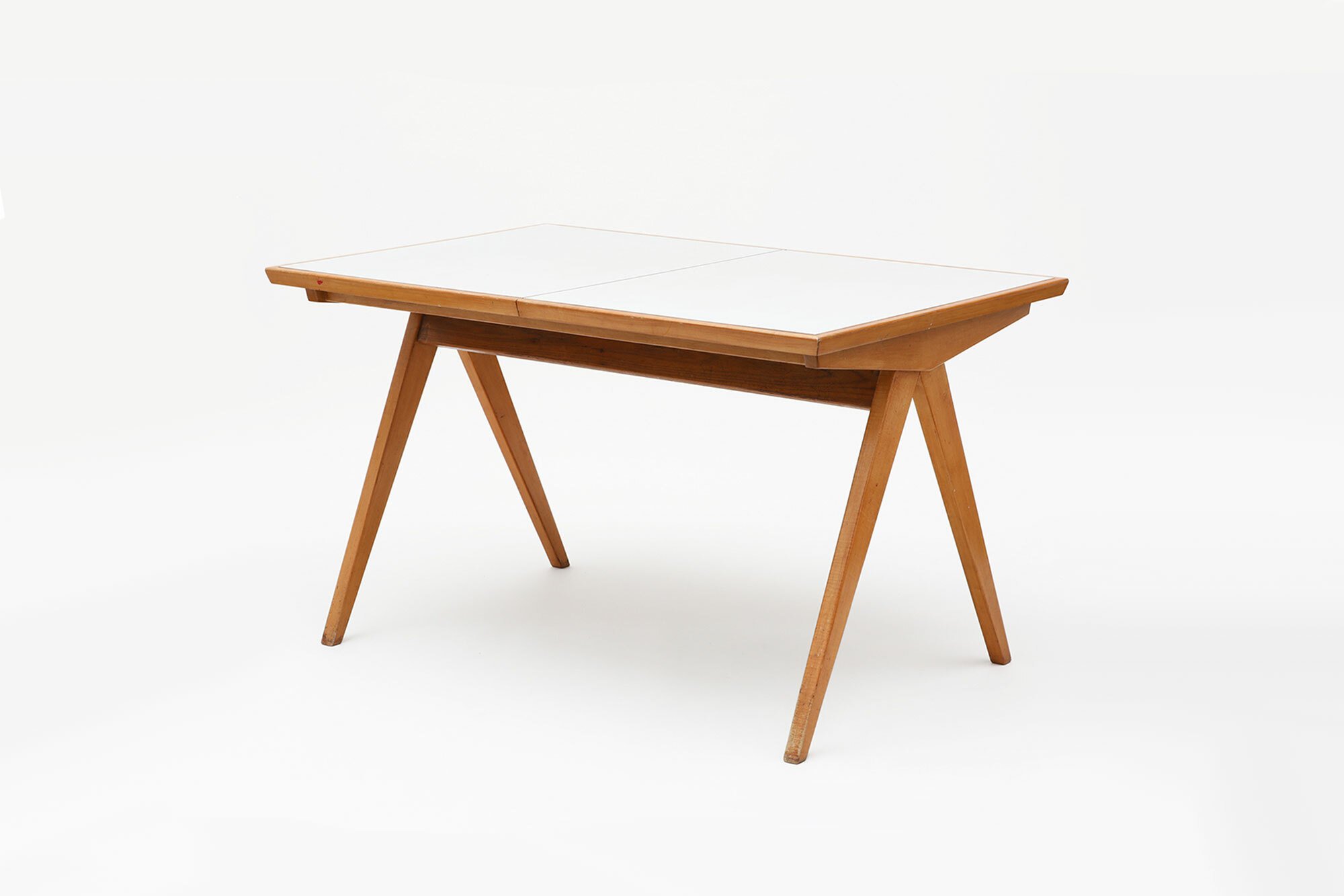 1722 Gould Table