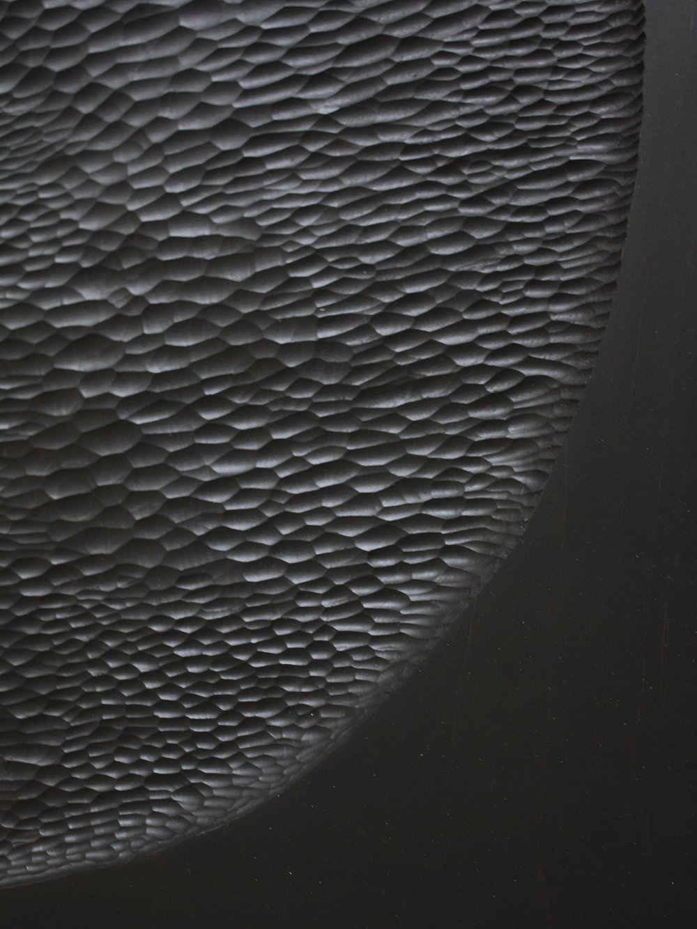 7221 Black Painting Oval detail 7 web