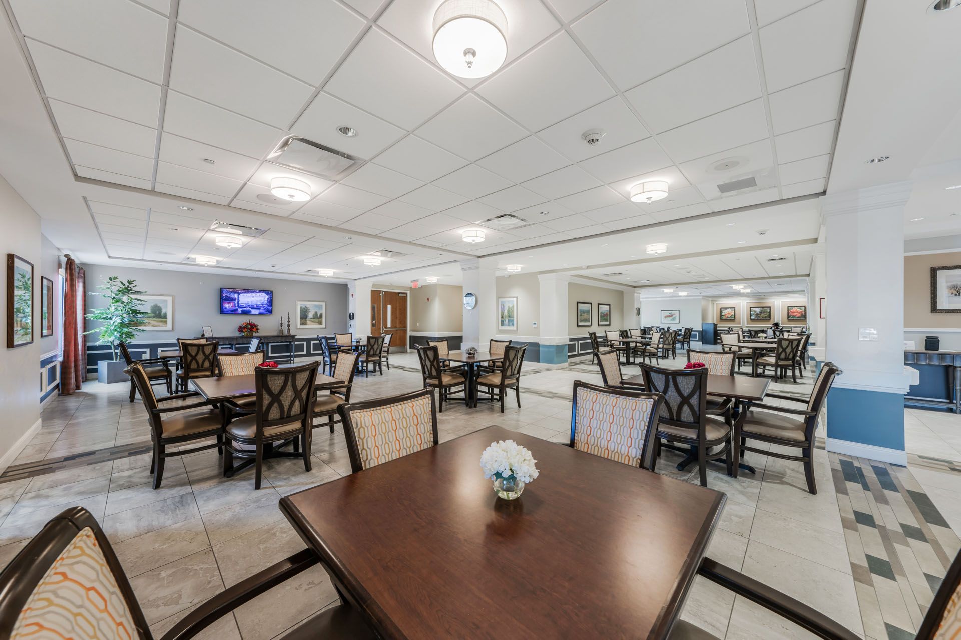 Exton PA nursing home dining room