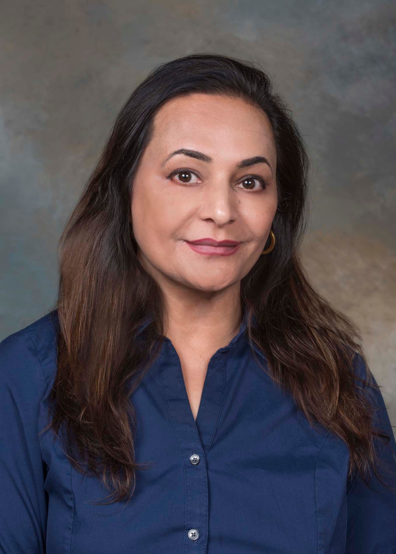 Photo of Dr. Yasmeen Bhatti Physiatrist orthoWin