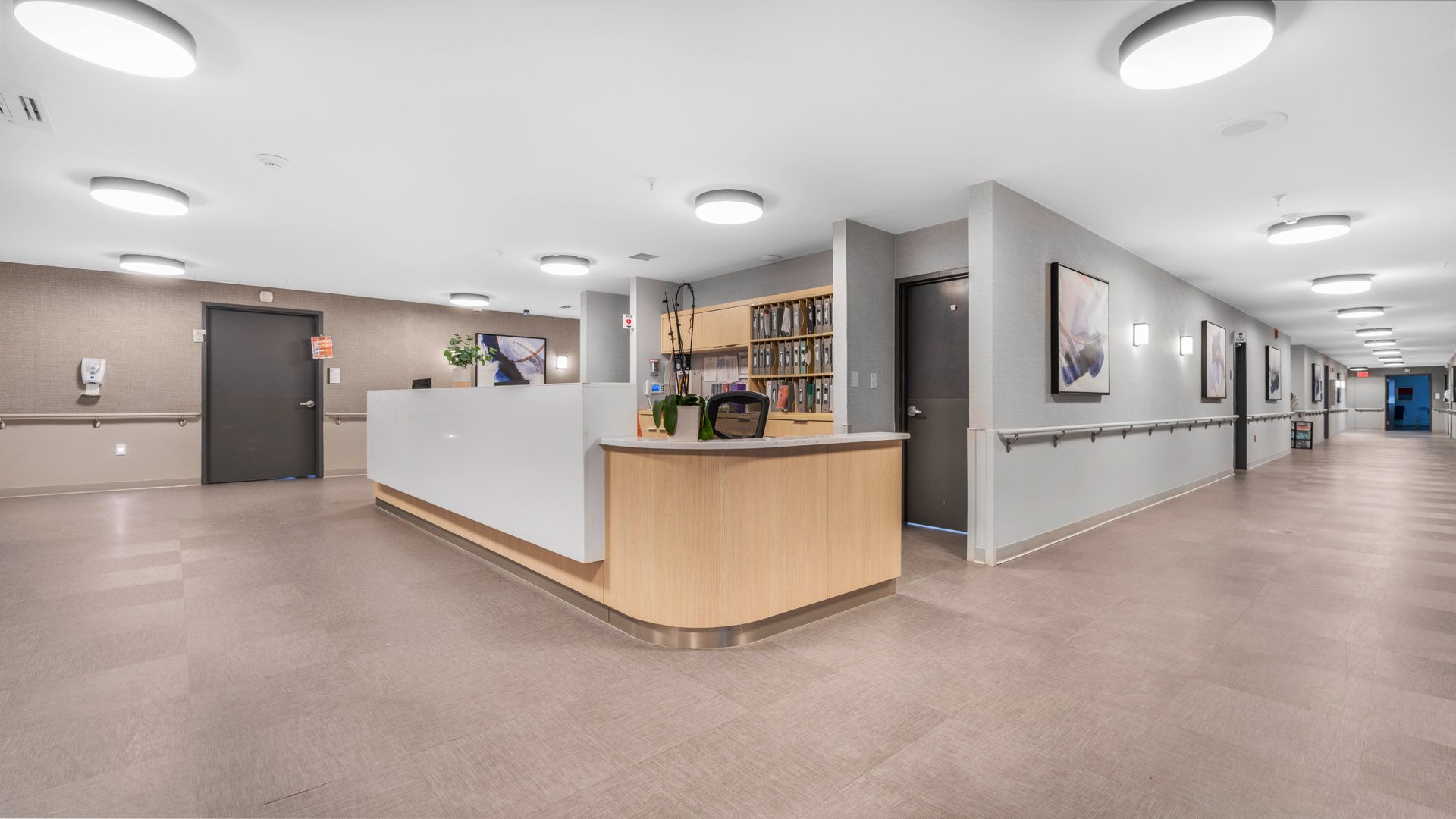 Lincolnwood RI nursing home interior