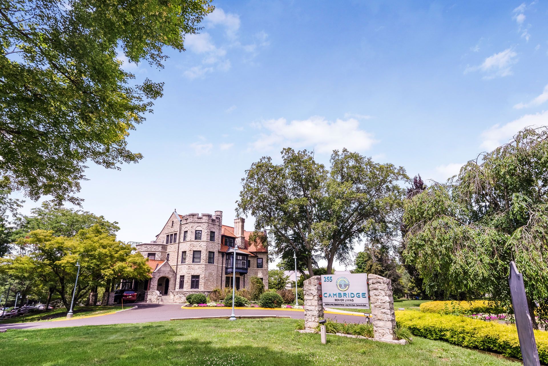 Cambridge NJ nursing home exterior