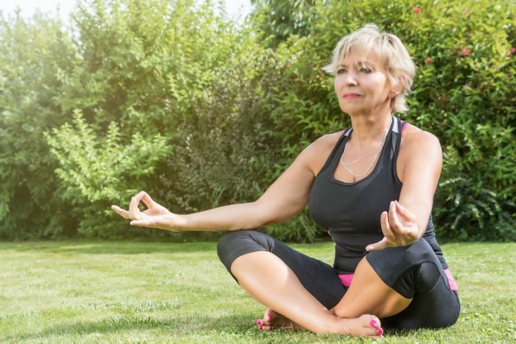 5 Ways to Recharge When Caring for a Parent with Dementia