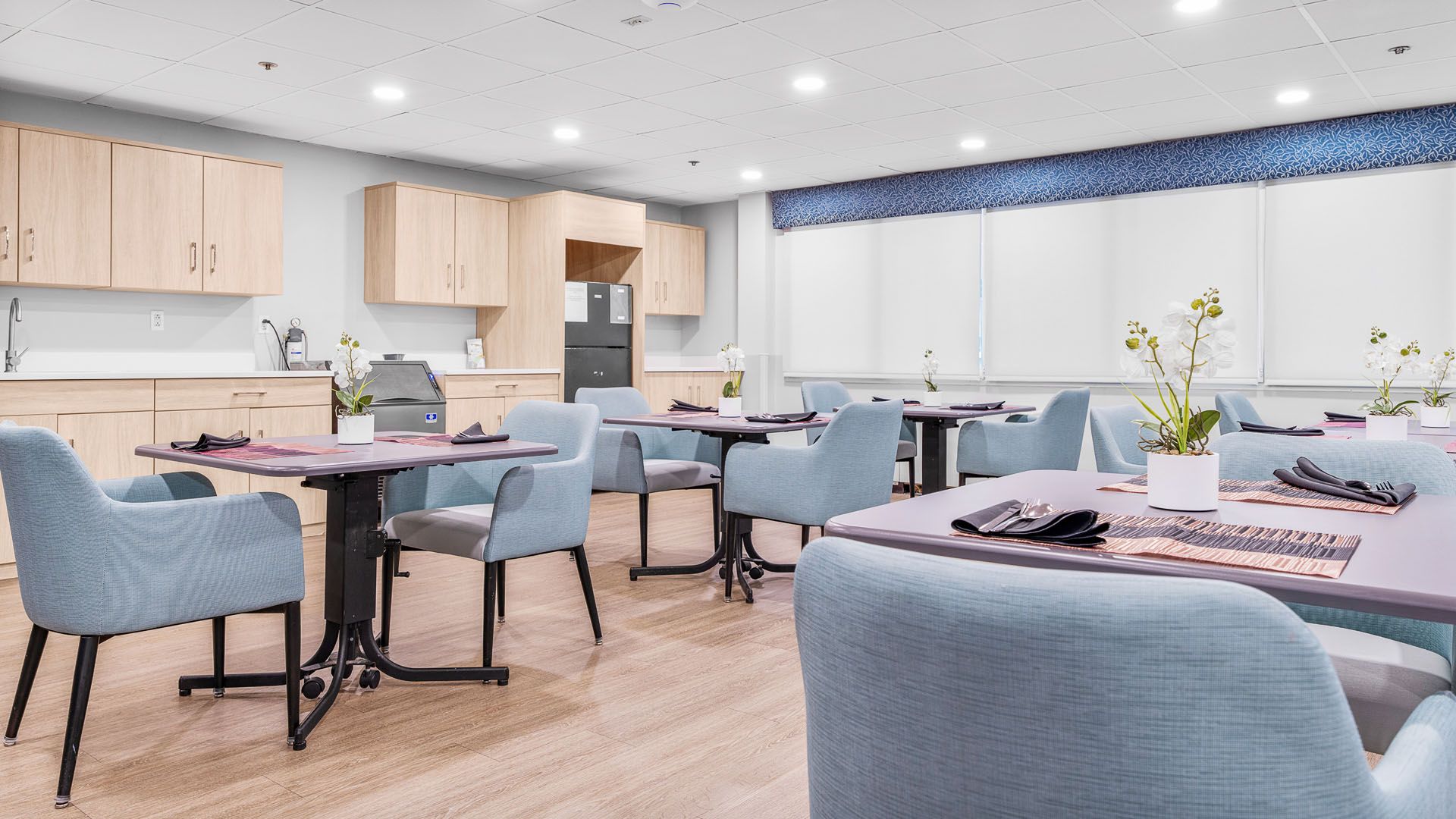 University City PA nursing home dining room