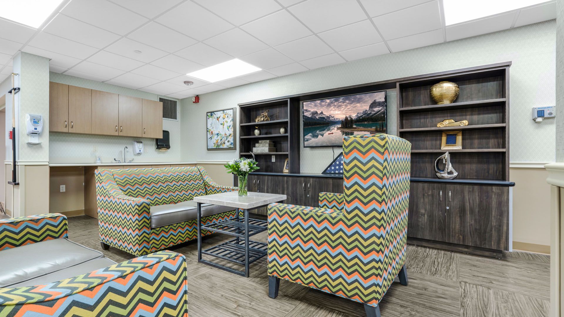 Oakland NJ nursing home recreation room