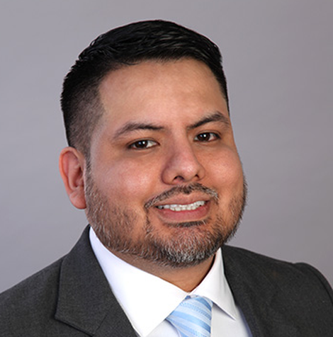 Photo of Dr. Raul Gonzales Subacute Medical Director 