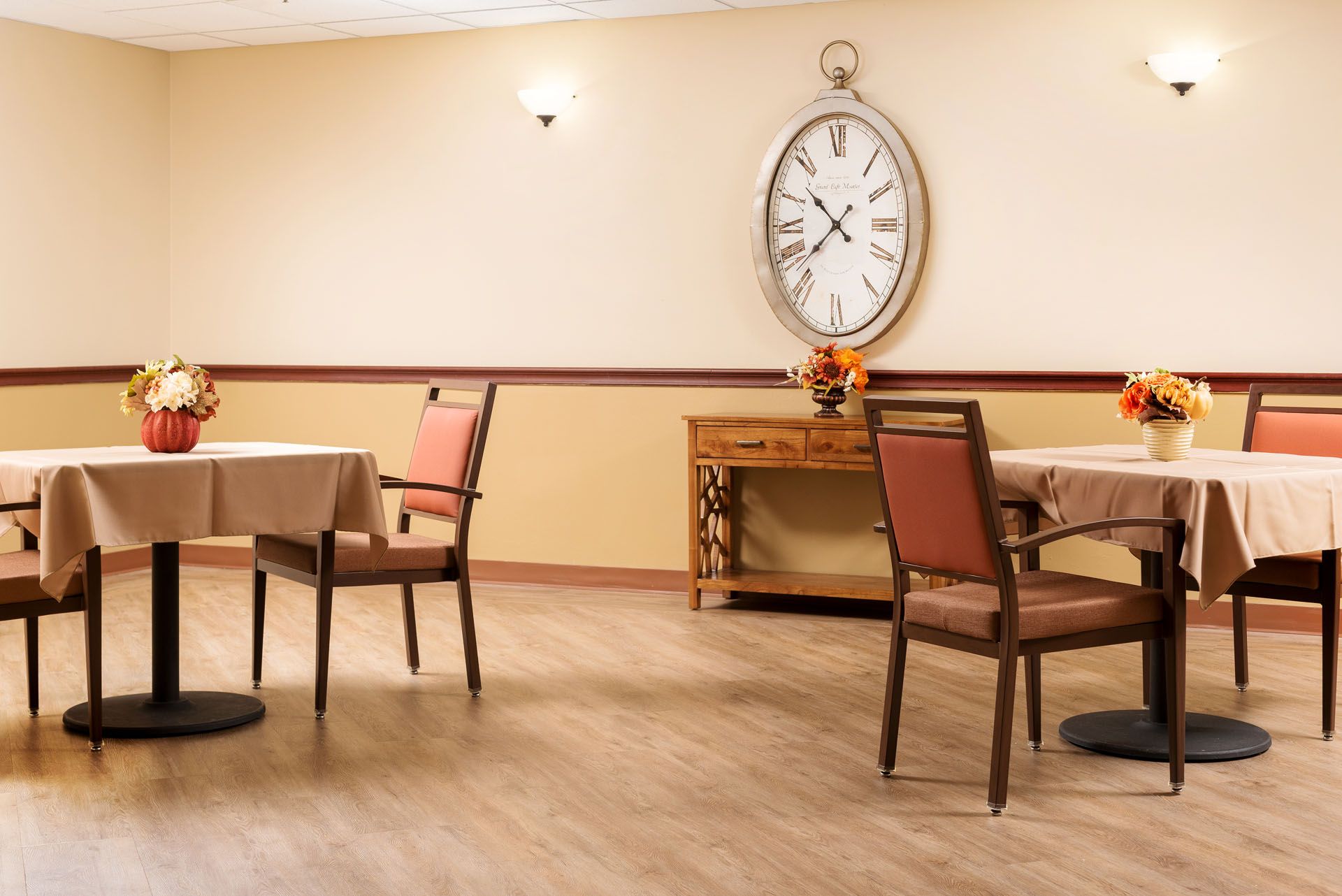 Kearsley PA nursing home dining room