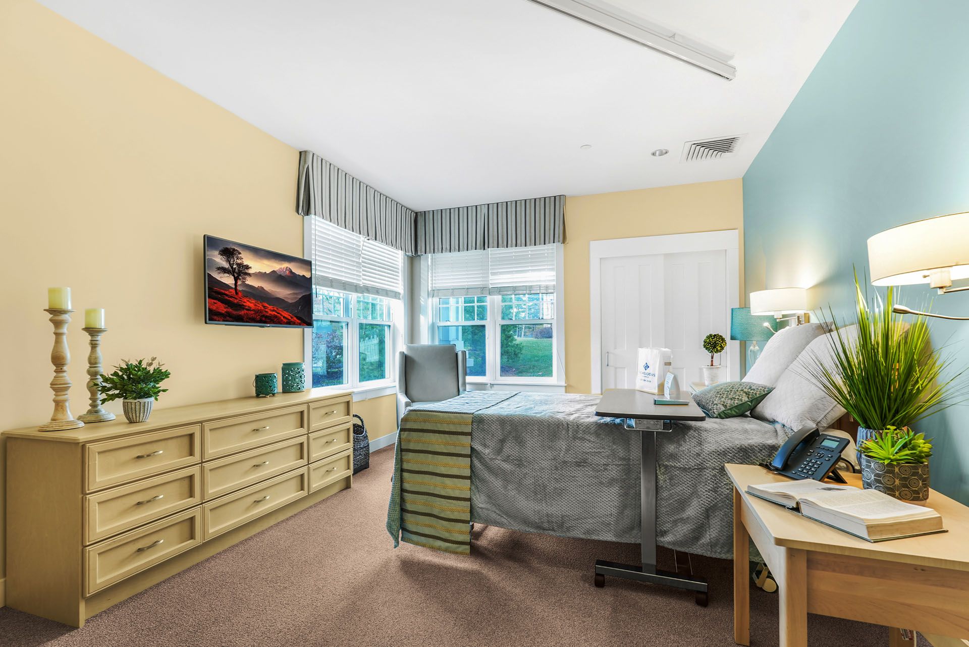 The Meadows NJ rehab private bedroom