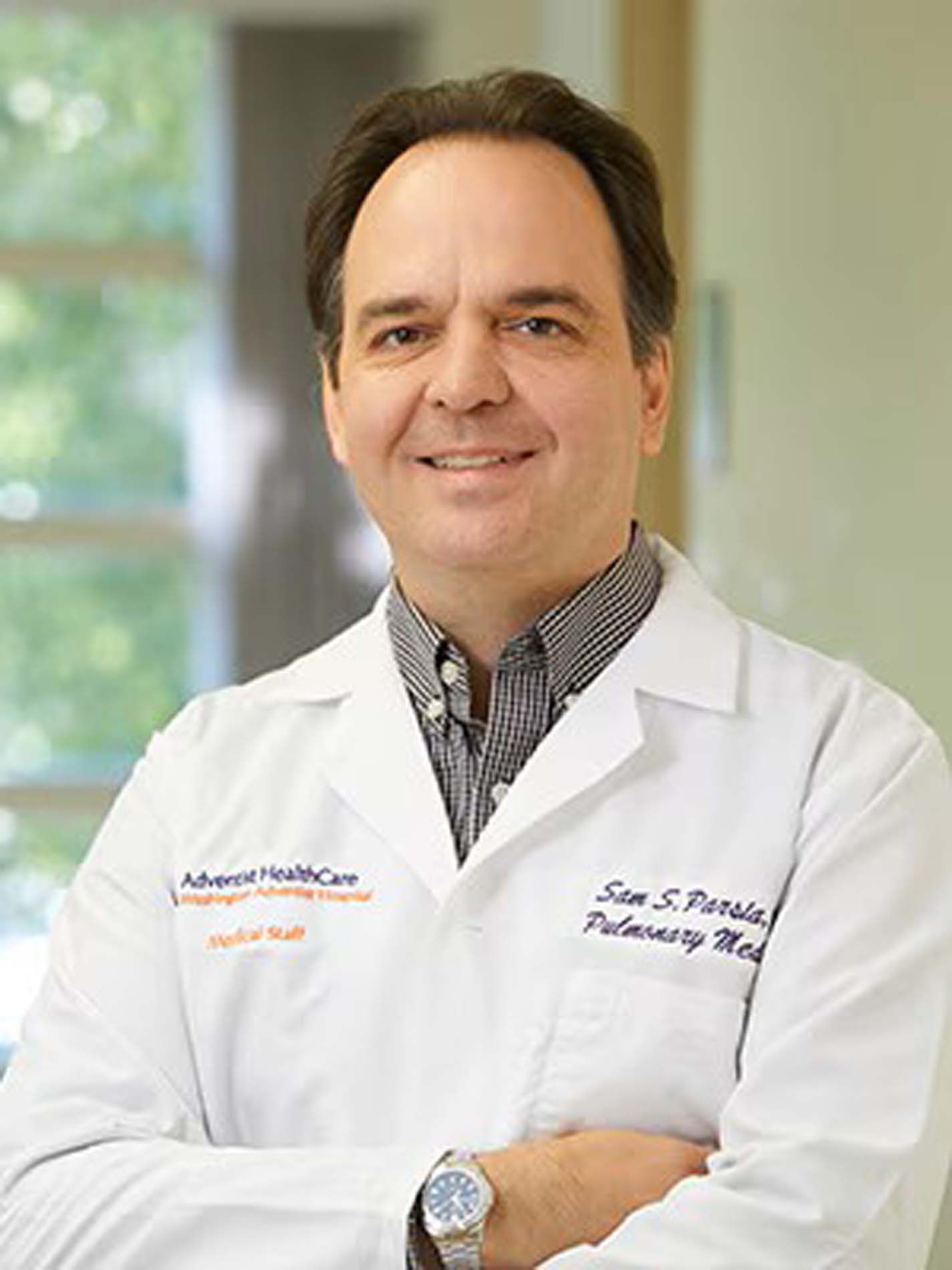 Photo of Dr. Sam Parsia Pulmonologist respiraCare-vitalAir