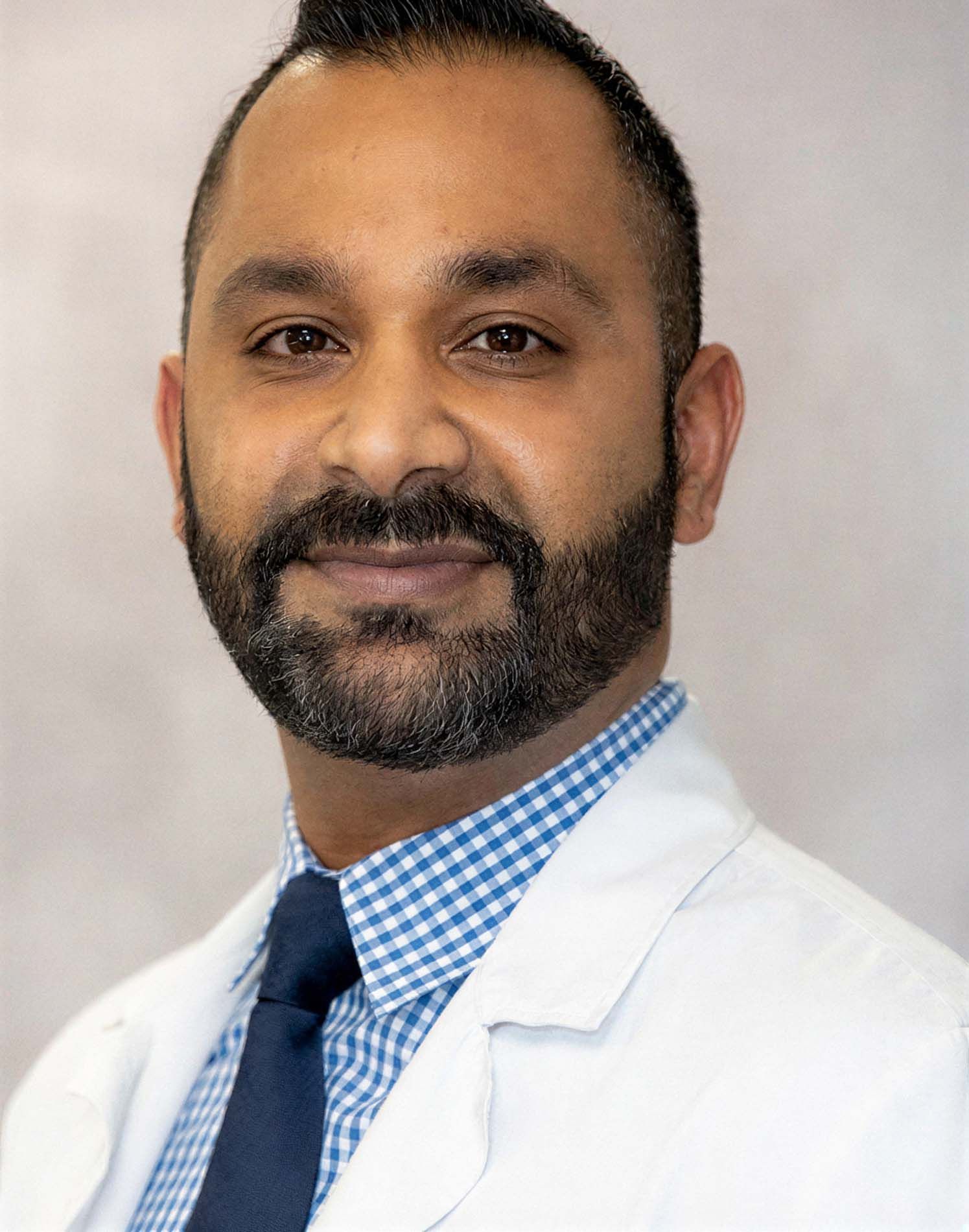 Photo of Dr. Robert J. Mathews Nephrologist renalX