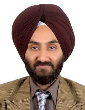 Photo of Dr. Ravinder  Soodan Medical Director 