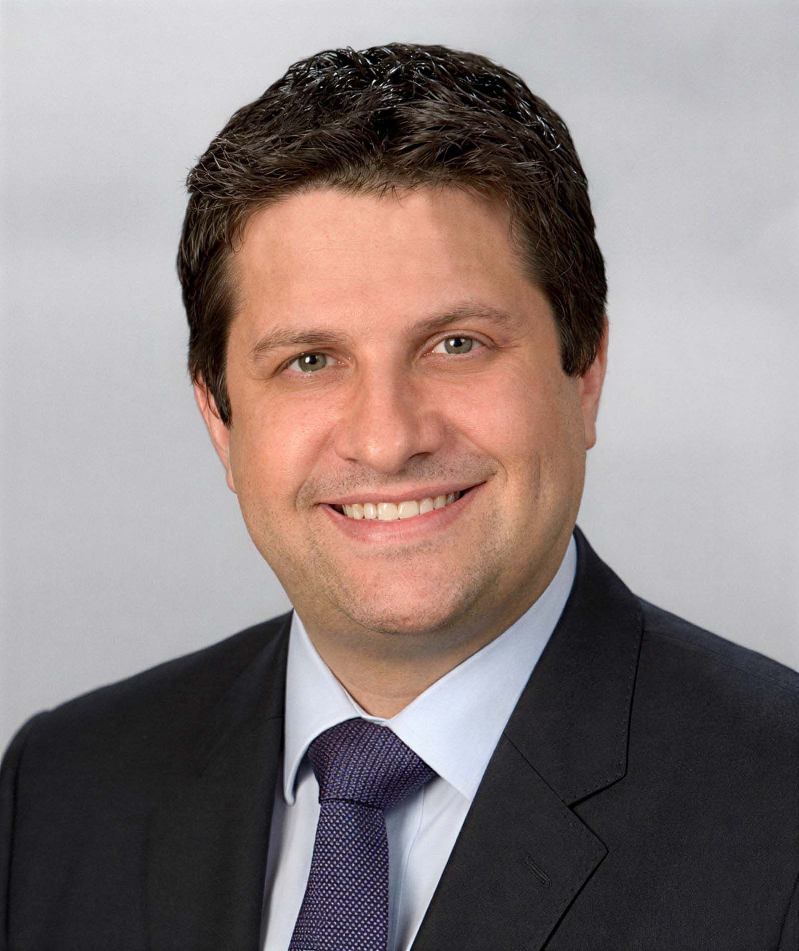 Photo of Dr. Scott Ritterman Orthopedist orthoWin