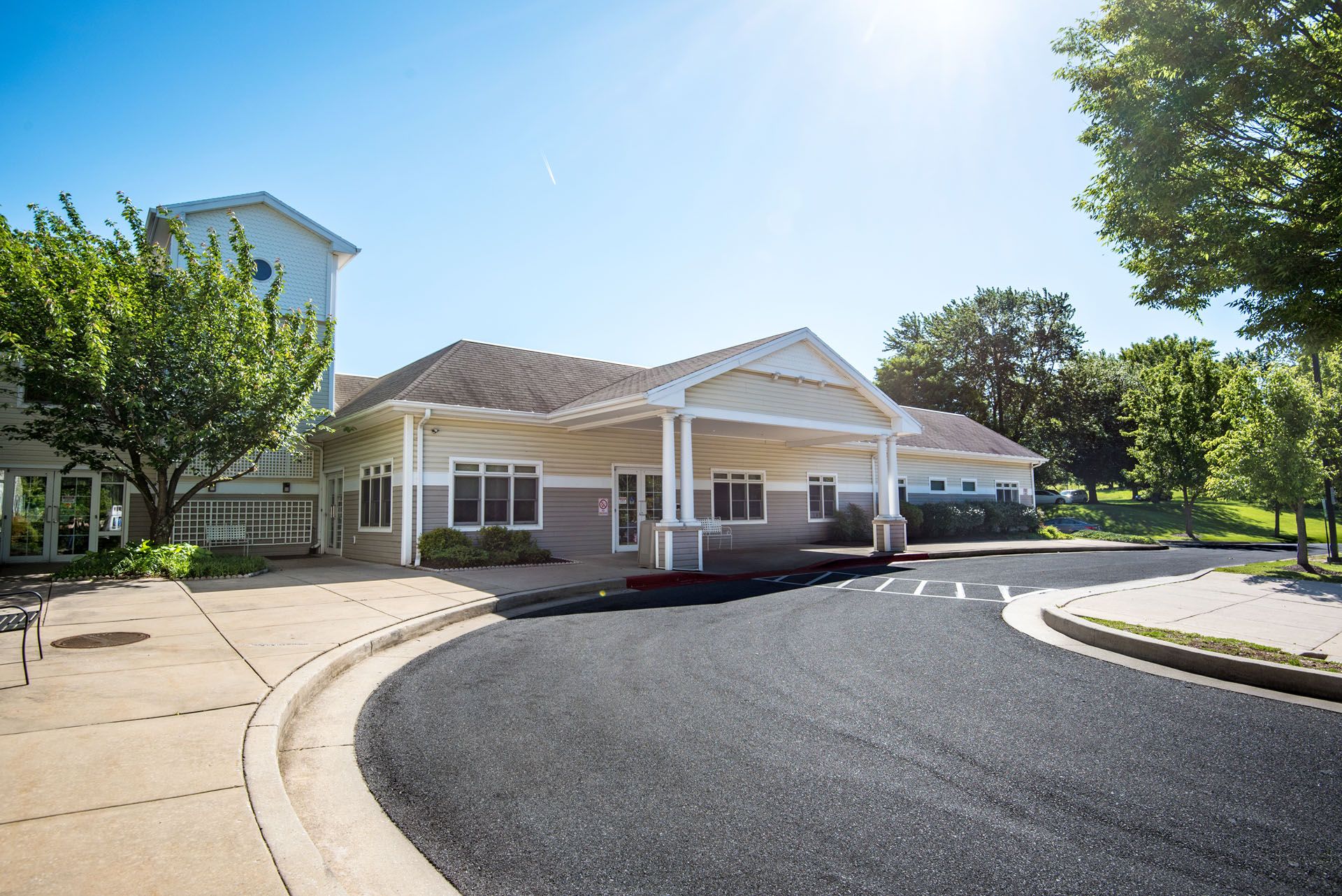 Westgate Hills MD nursing home exterior
