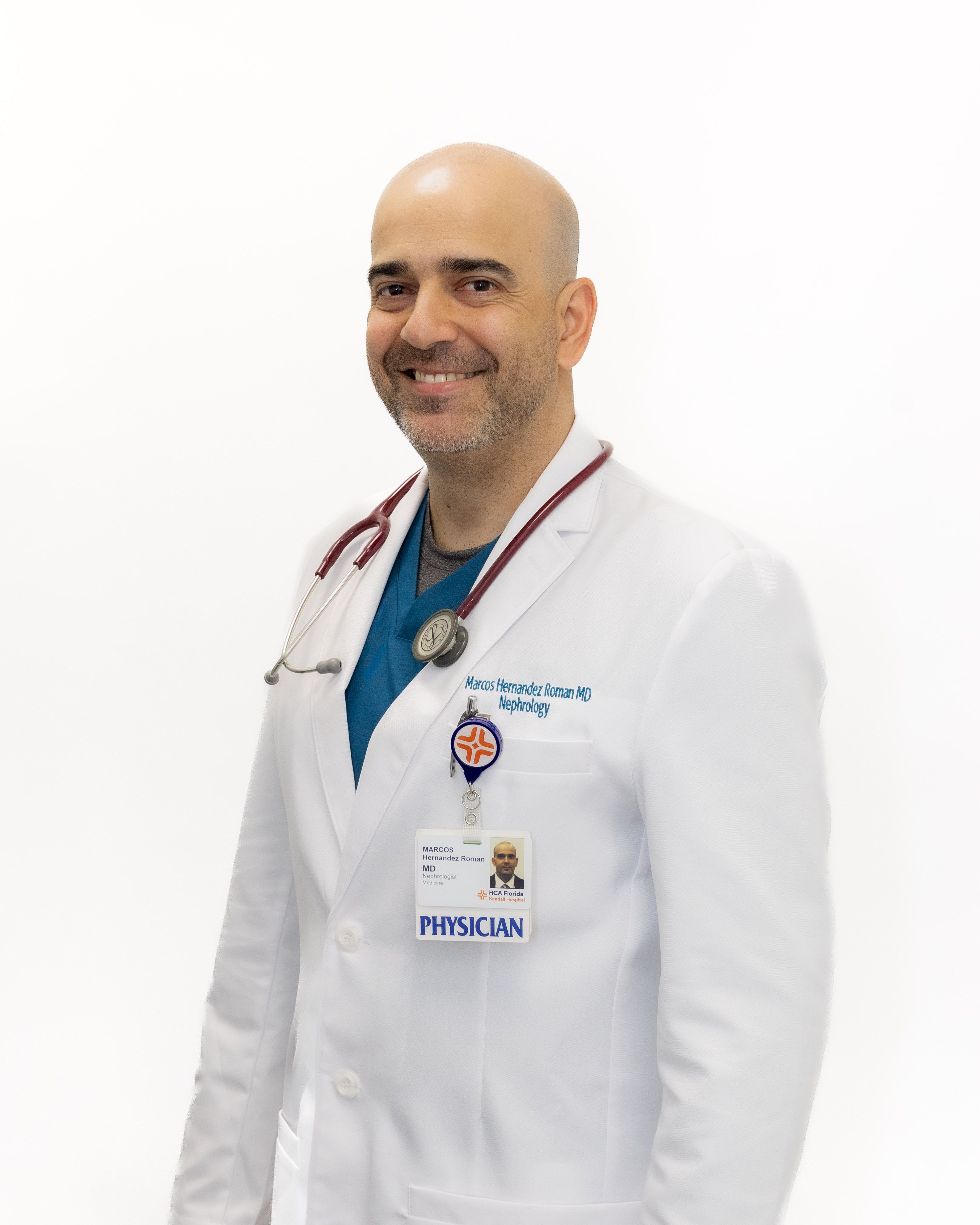 Photo of Dr. Marcos Hernandez Roman Nephrologist renalX