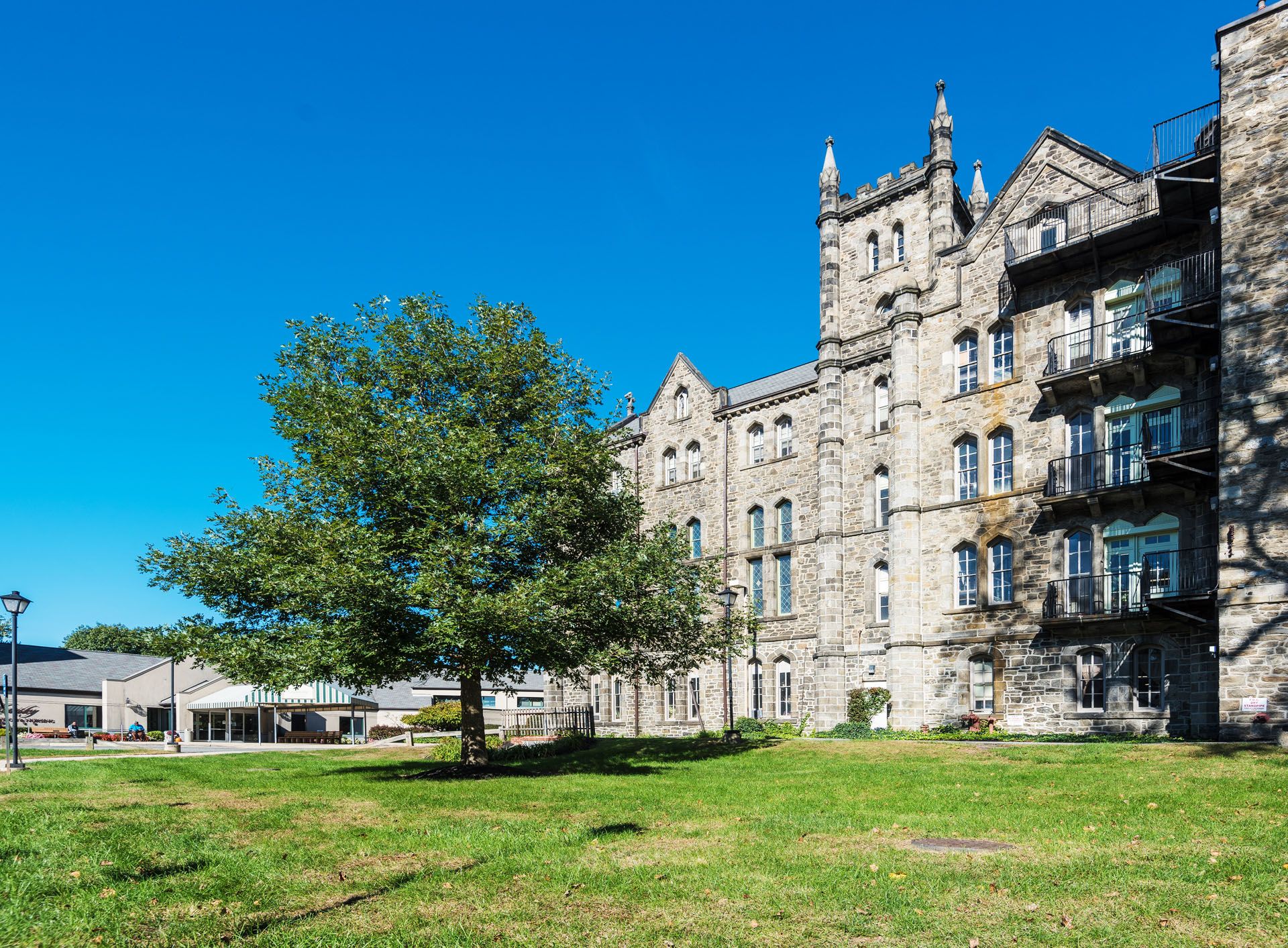 Kearsley PA nursing home exterior