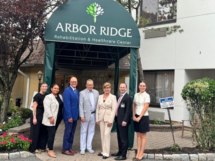 Arbor Ridge Welcomes Congresswoman Nellie Pou and Celebrates National Recognition