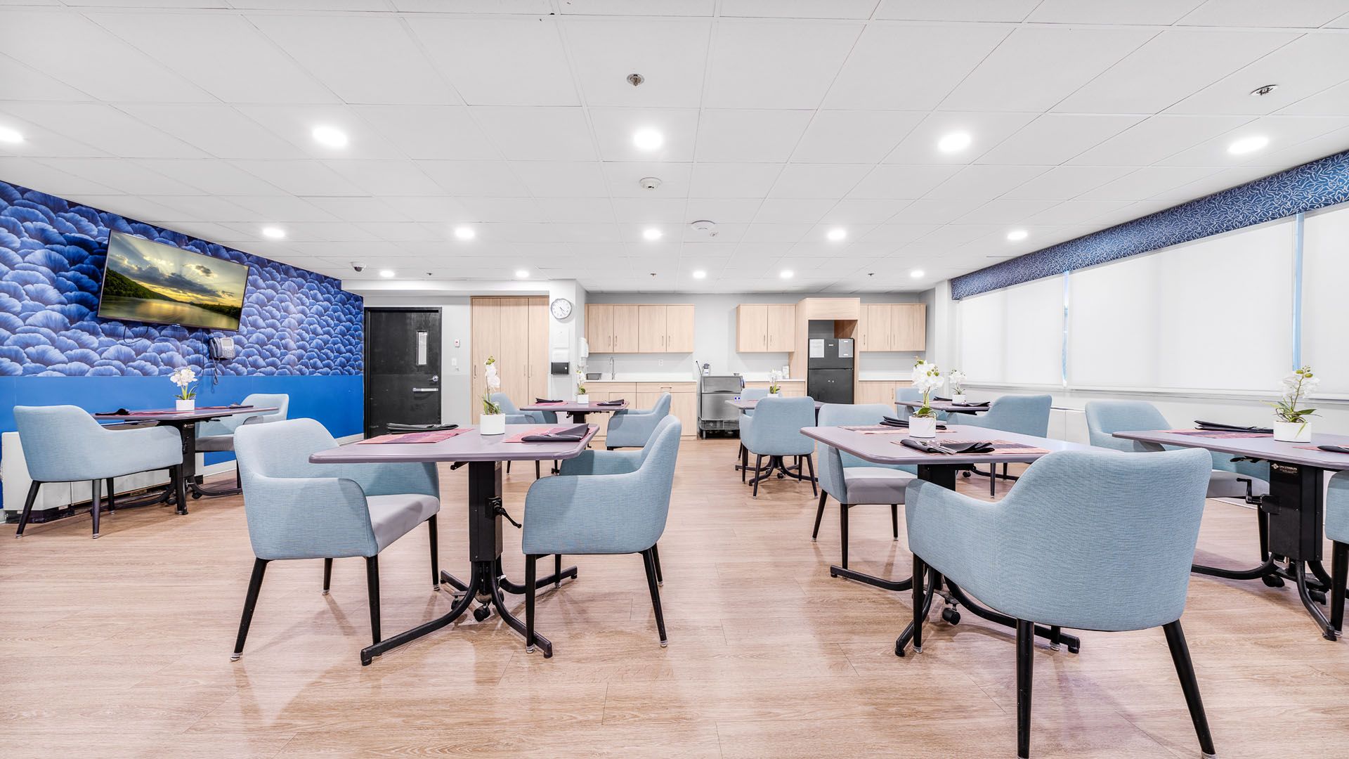 University City PA nursing home dining room