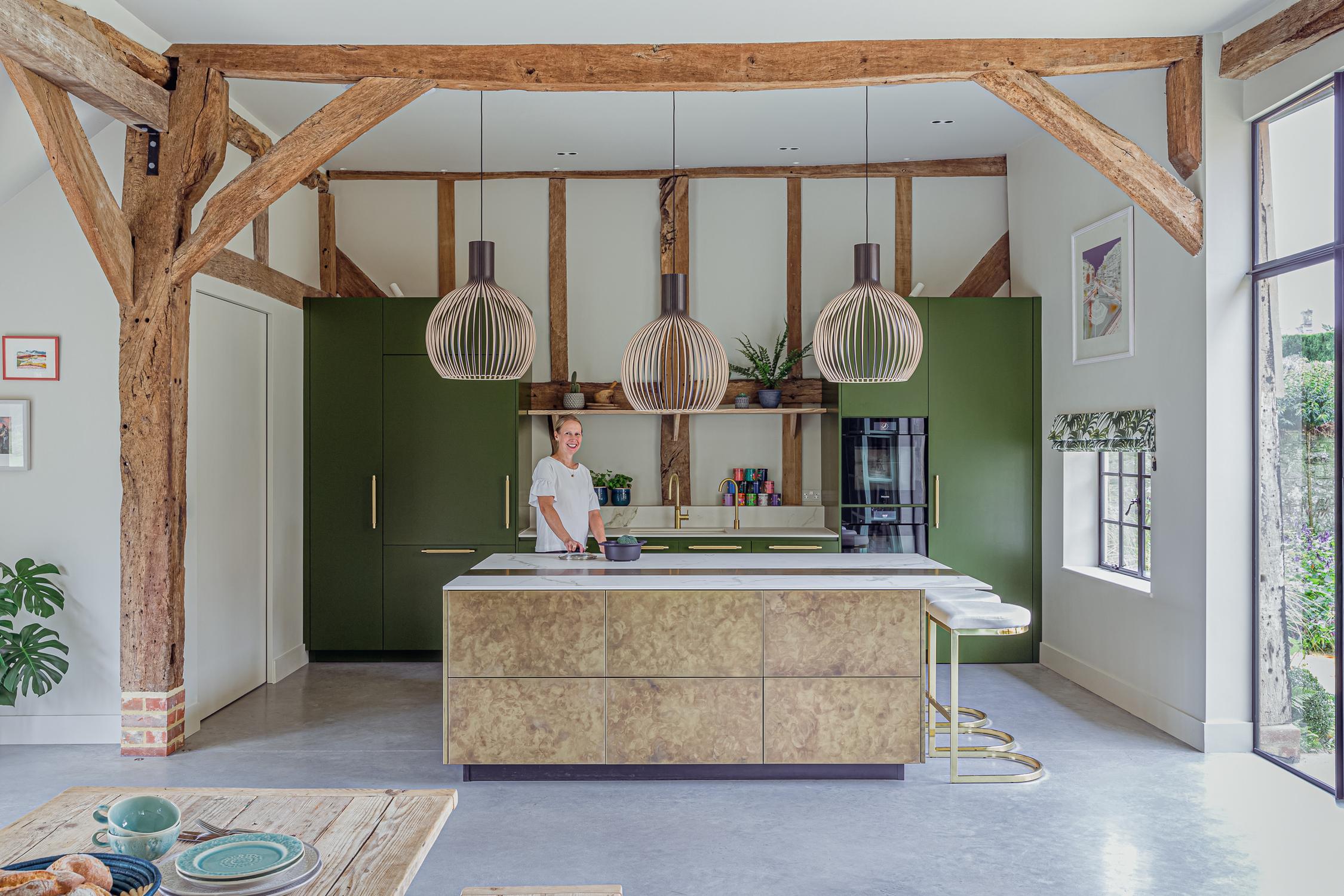 Sola Kitchens | Modern Manor