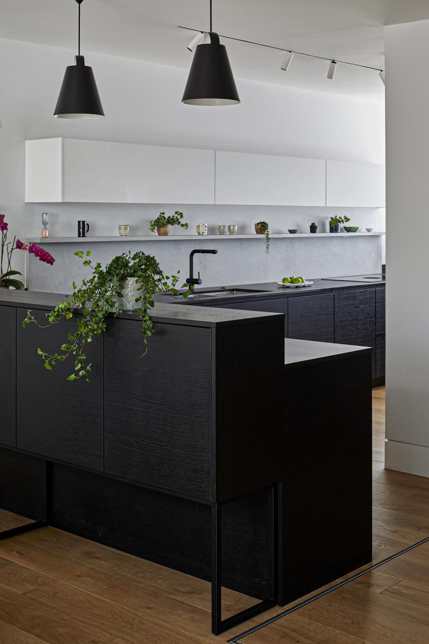 Sola Kitchens | Floating Minimalism