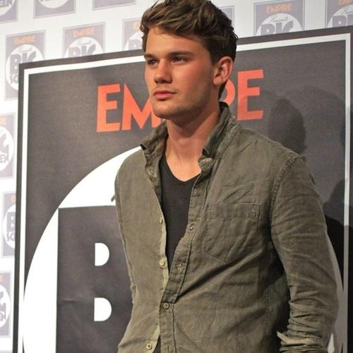 Jeremy Irvine