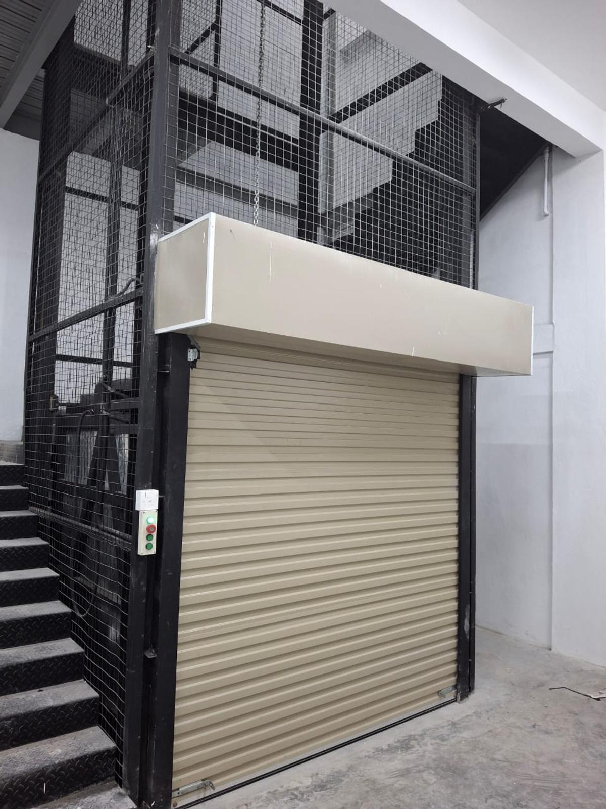 jaguar-land-rover-sri-lanka-workshop-cartec-material lift2