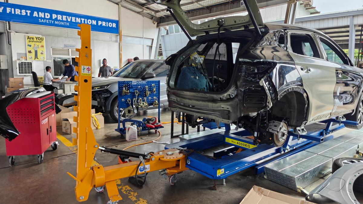 BYD Sri lanka cartec trading chassis repair bench jig0