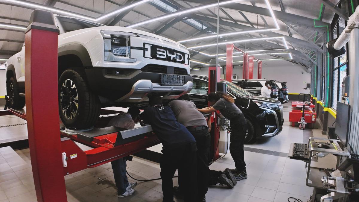BYD sri lanka colombo cartec trading project 6