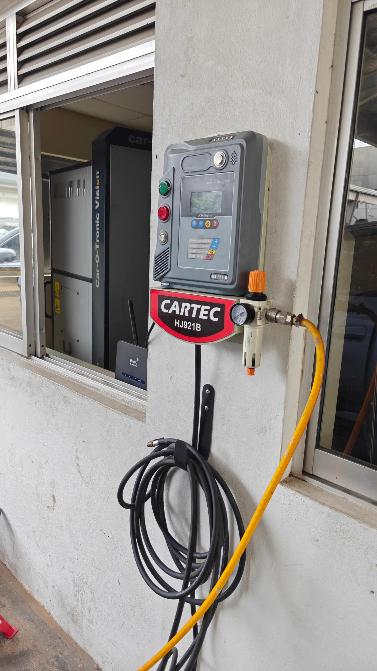 BYD Sri lanka cartec trading wall mount tyre inflator0