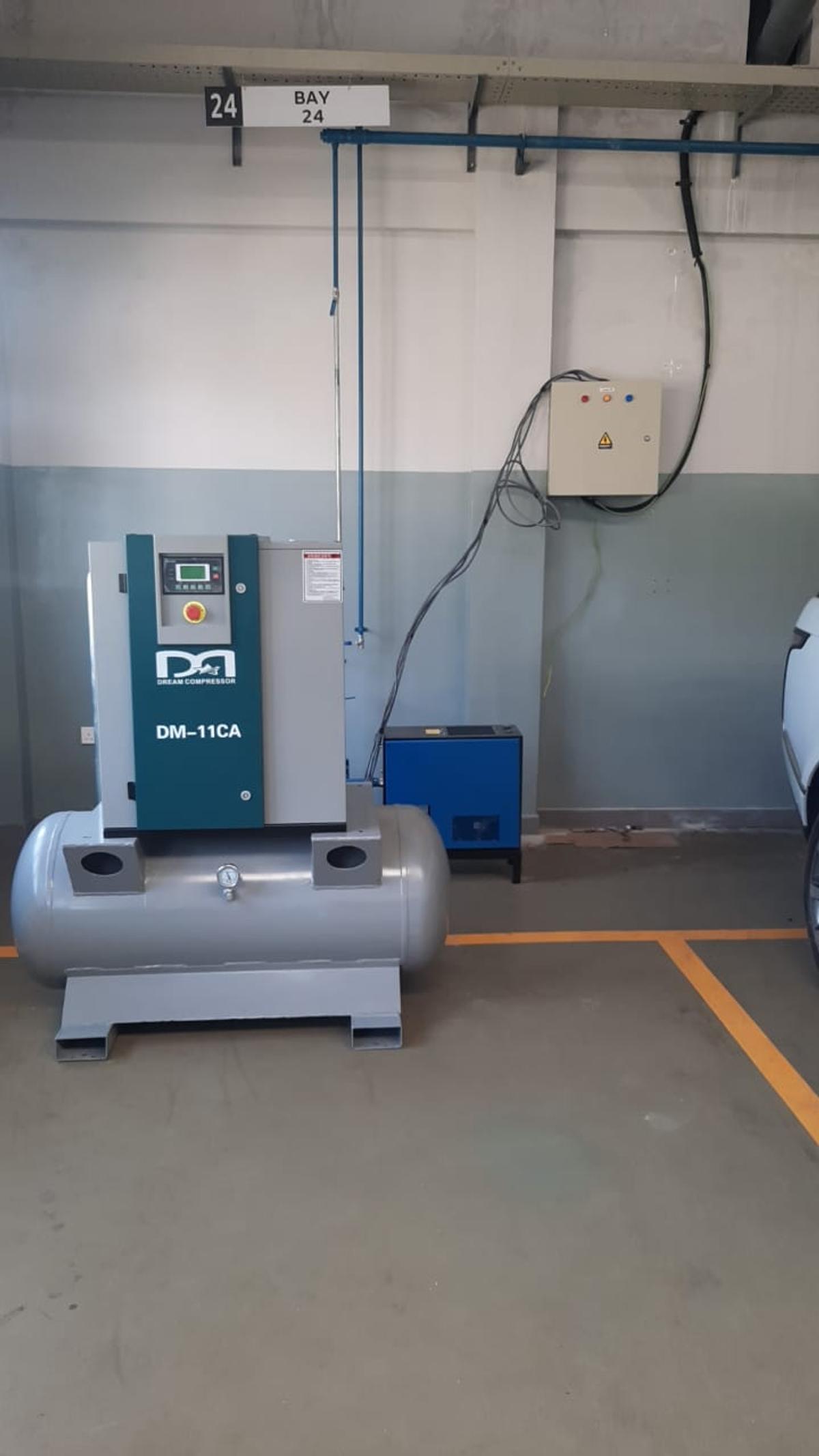Jaguar landrover body shop equipment cartec trading screw compressor dryer 0
