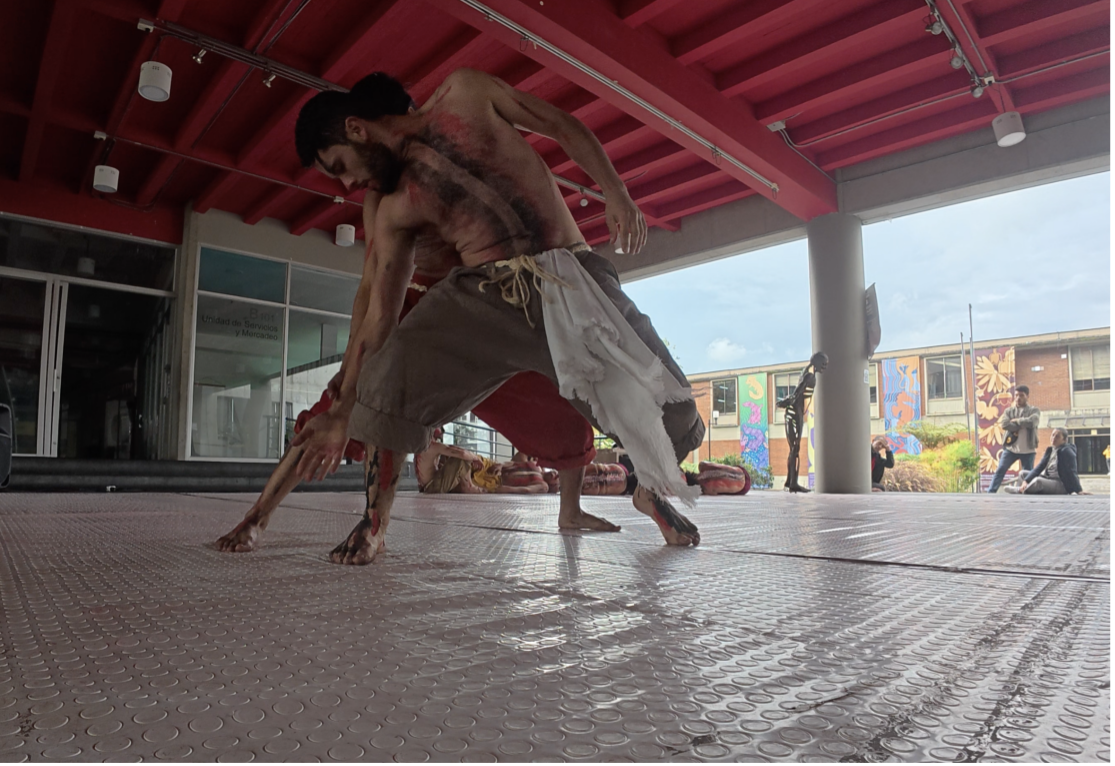 Compañía Pasos Juntos Danza Contemporánea en coproducción con Semillero Cuerpo y Espacio Danza Contemporánea - Universidad de Caldas