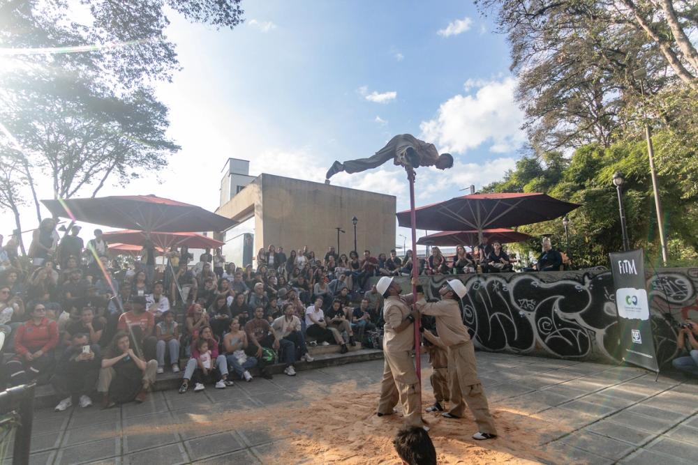 Comuna Tragedia FITM 2025