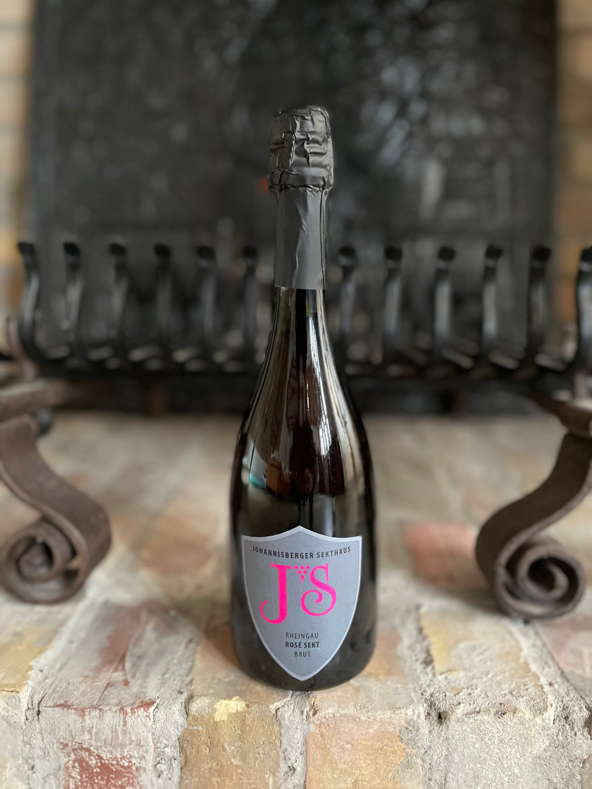 J'S Rheingau Rosé Sparkling Wine brut