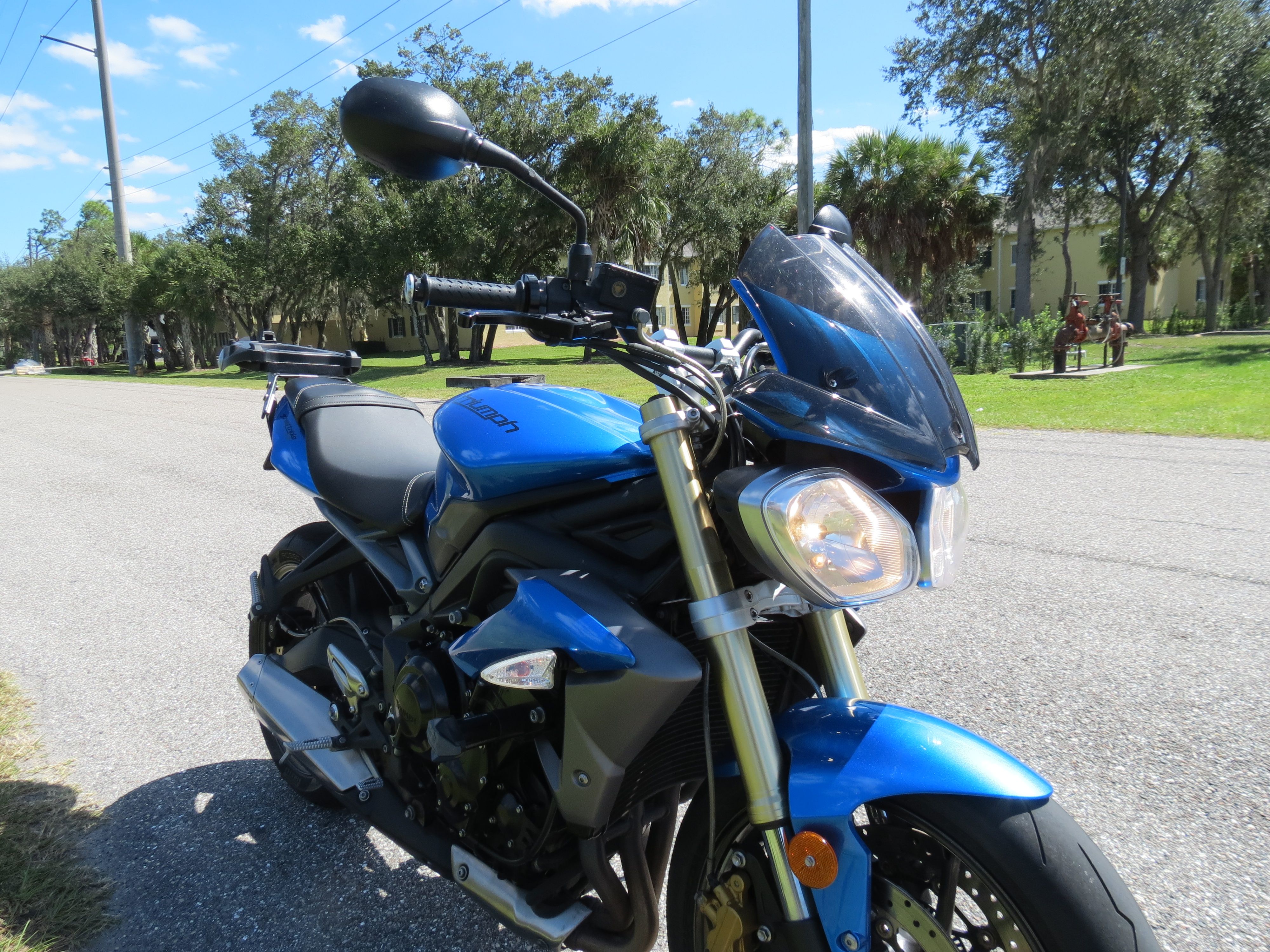 2013 Triumph Street Triple (ABS)