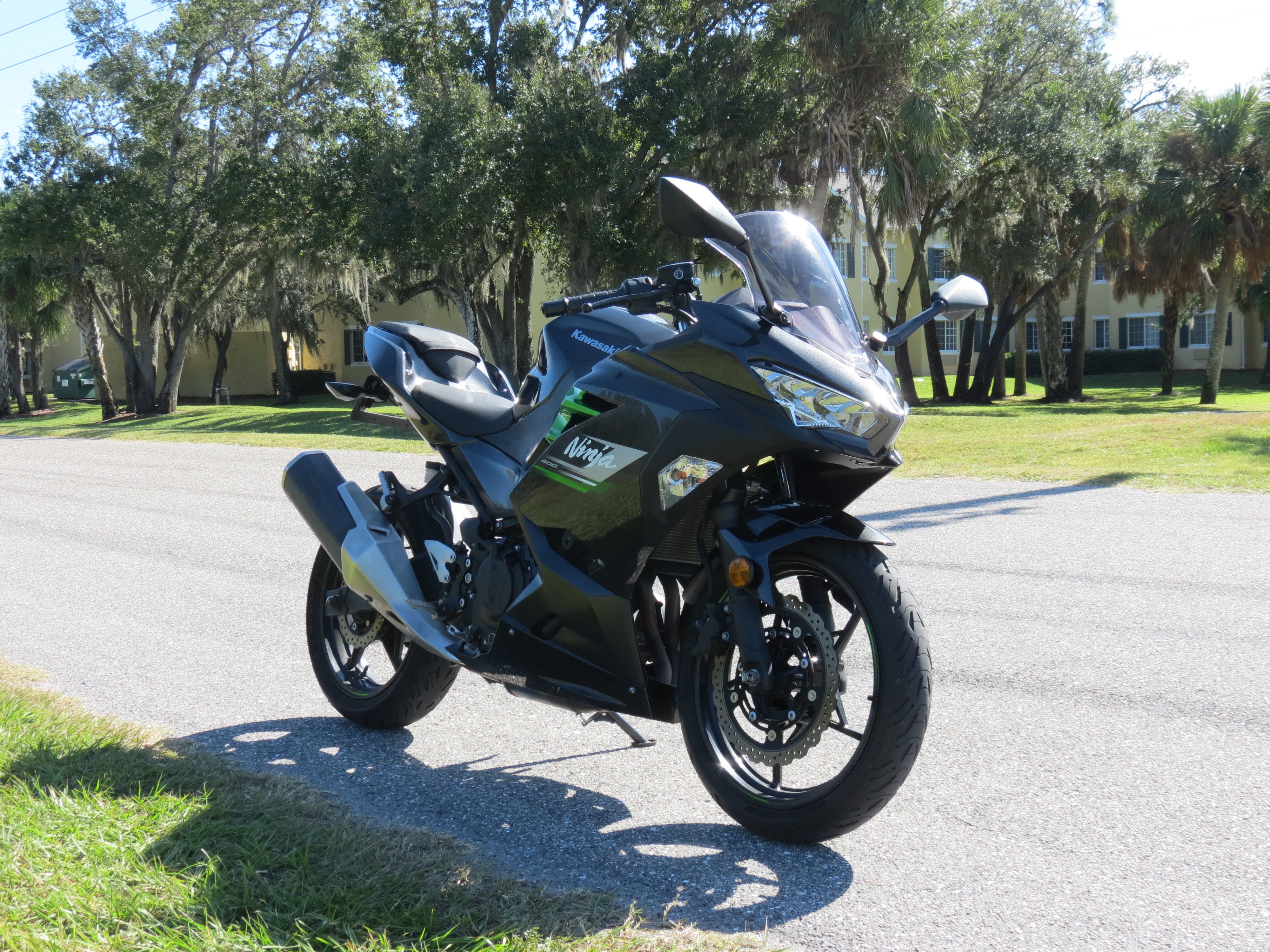 2023 Kawasaki EX400 Ninja 400