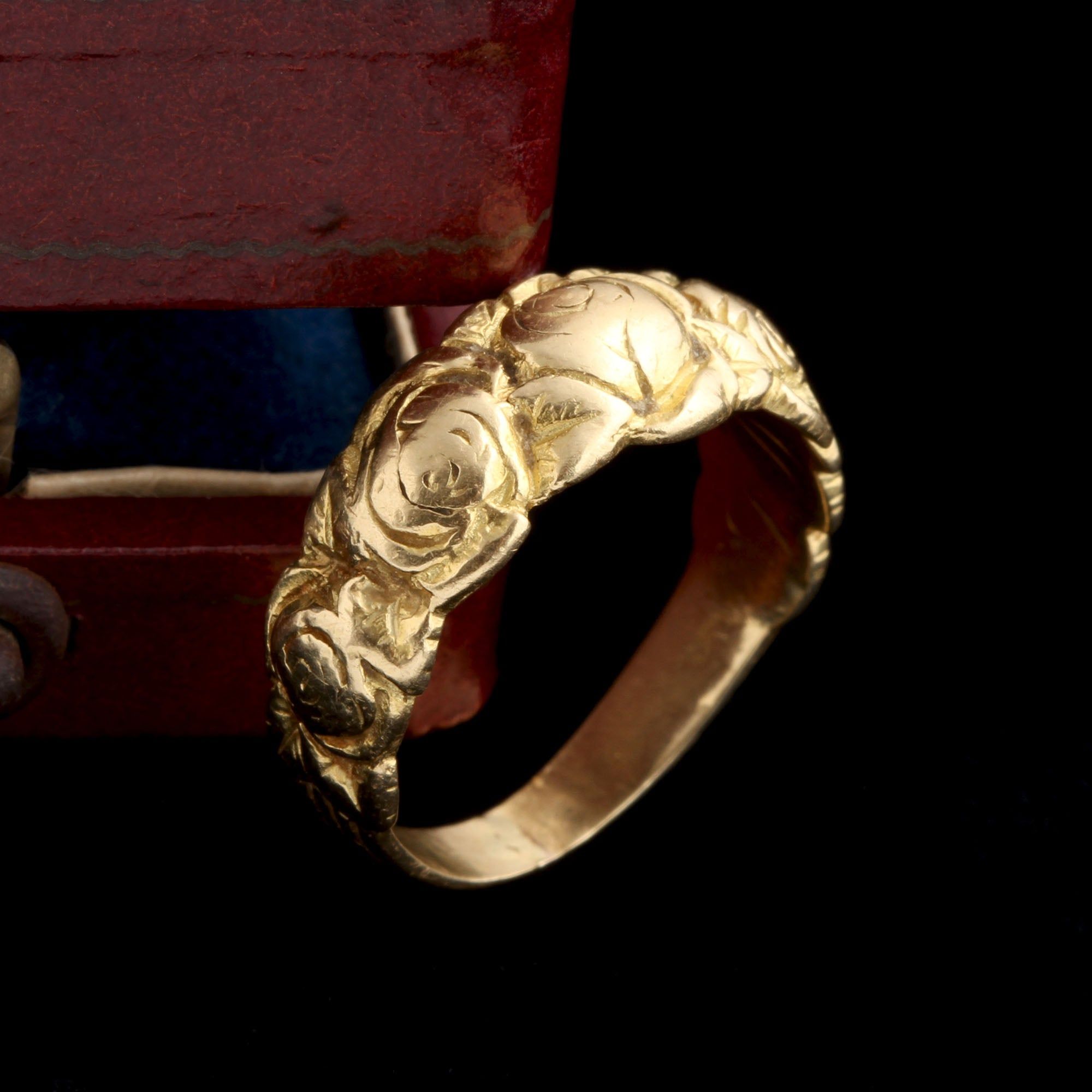 1920s French Gold Roses Band