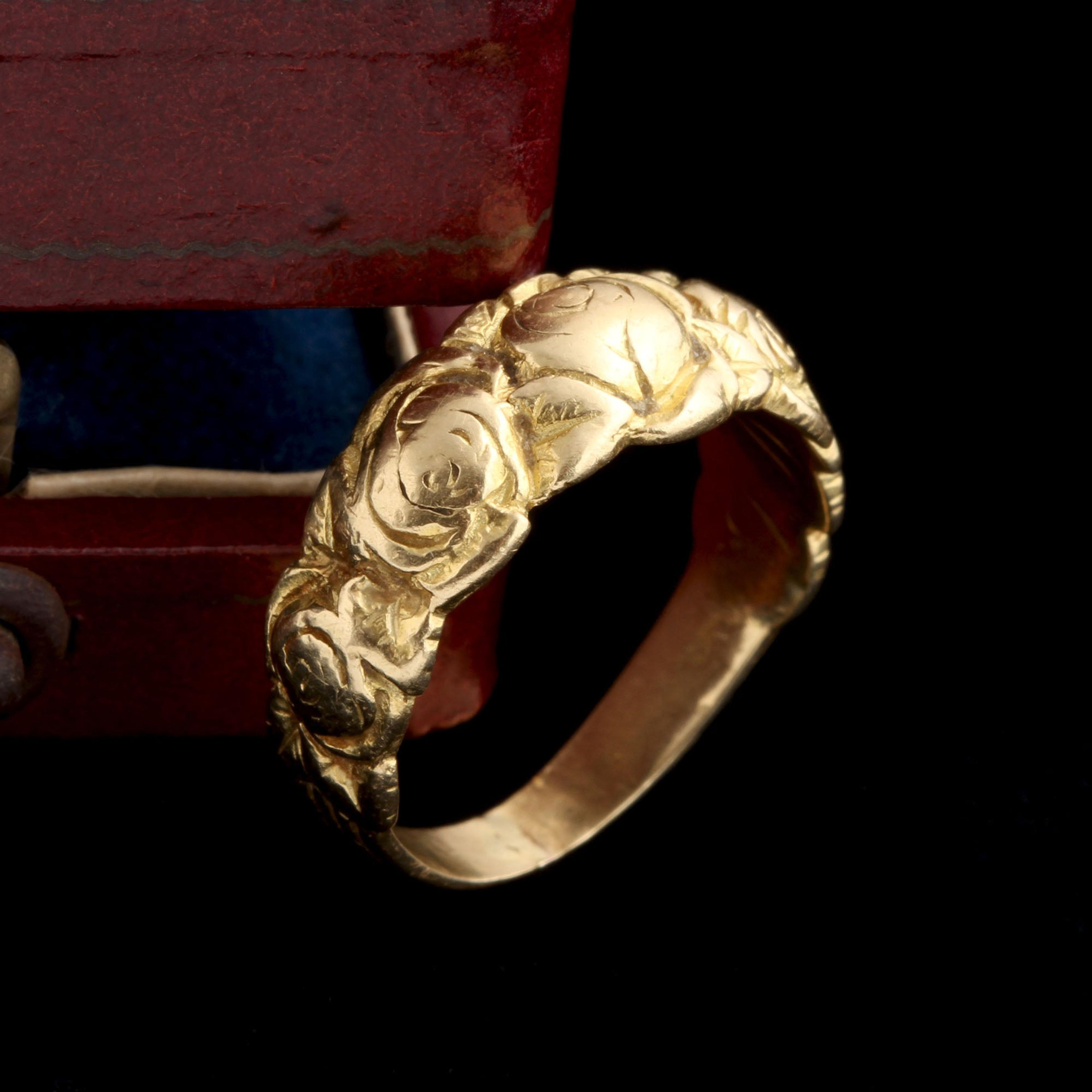 Detail of 1920s French Gold Roses Band