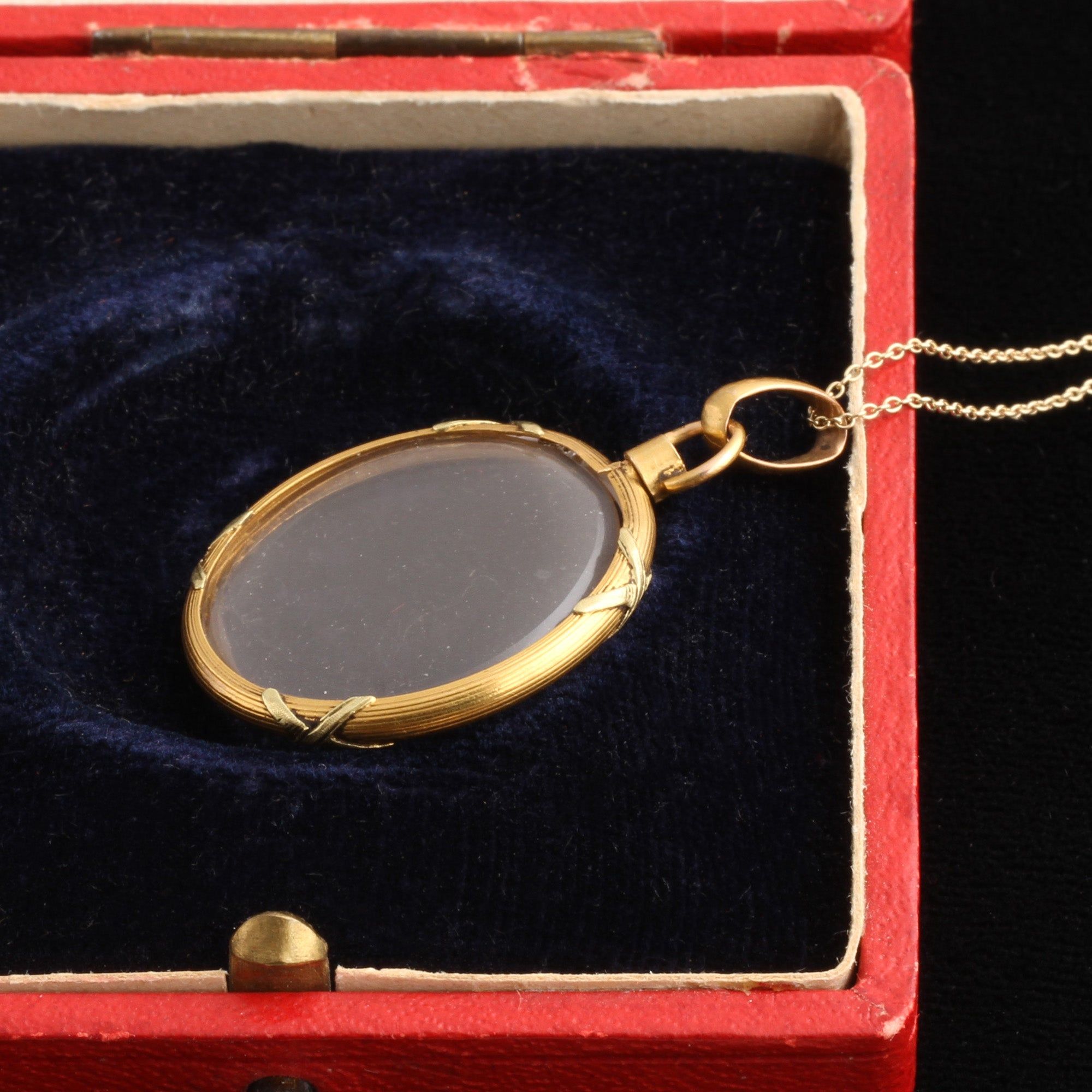 Victorian Gold Photo Locket
