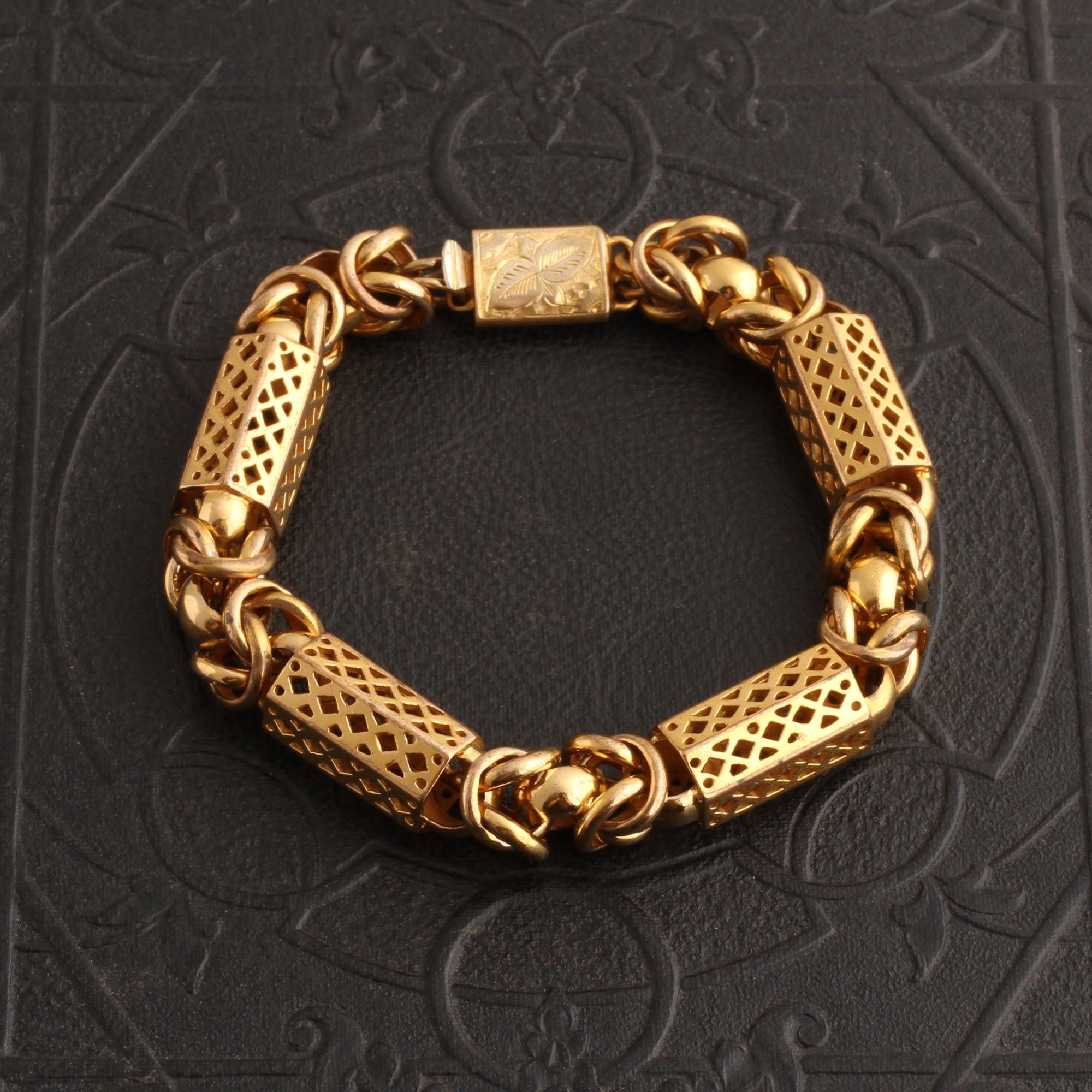 Georgian Pinchbeck Chain Bracelet