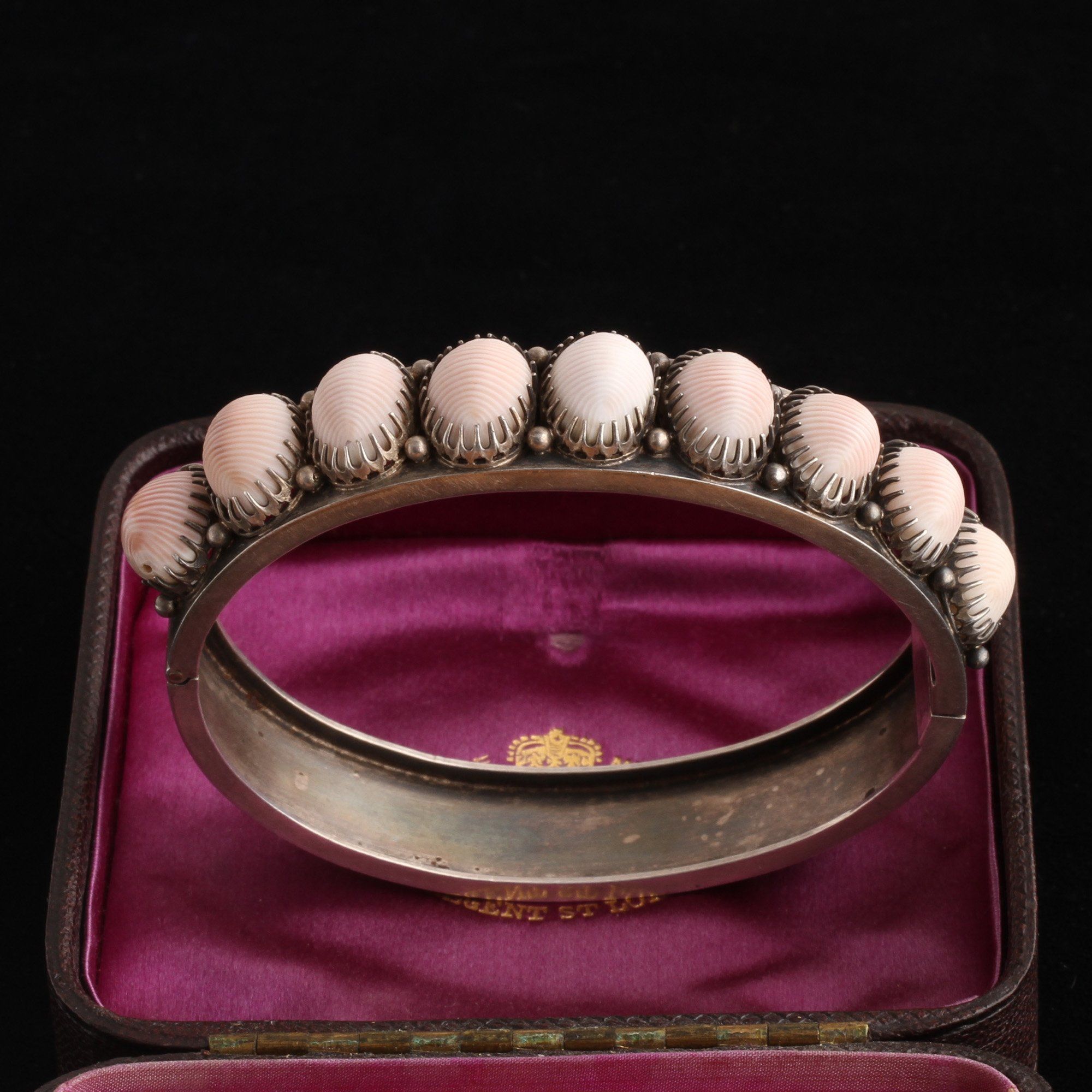 Victorian Seaside Souvenir Bracelet