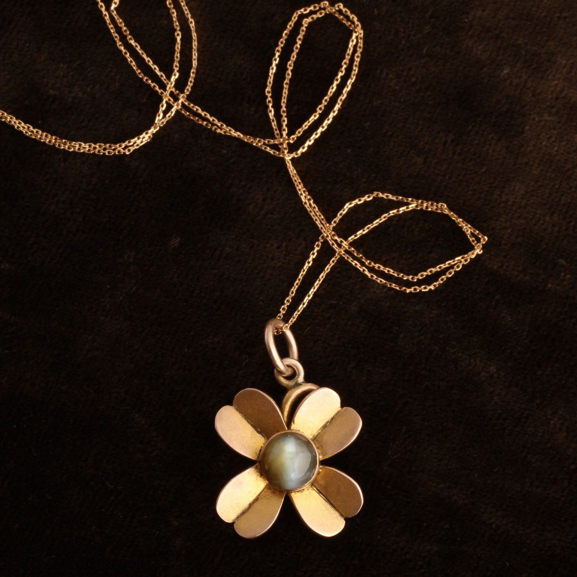 Edwardian Cat's Eye Chrysoberyl Lucky Clover Charm