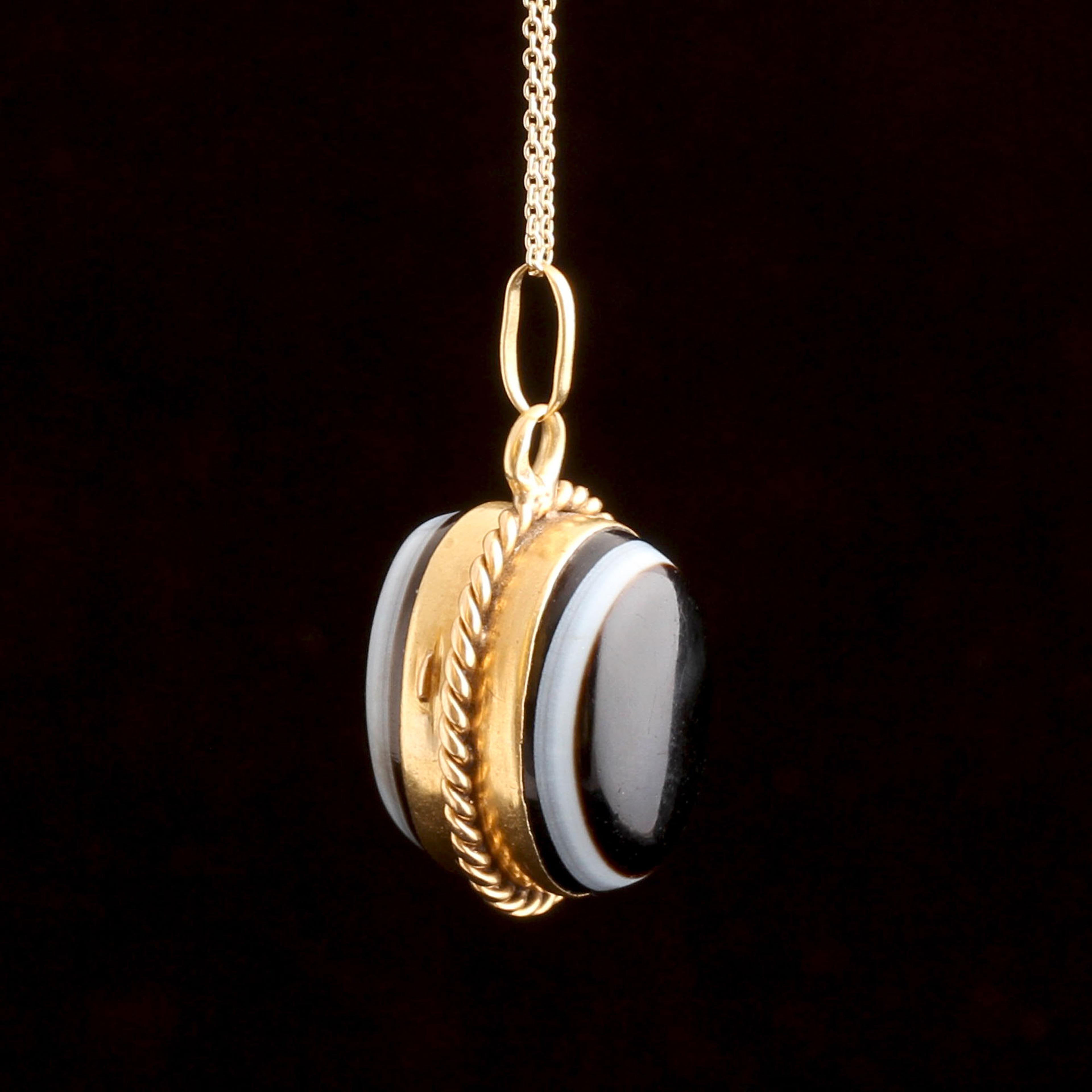 Late 19th Century French Banded Agate Locket