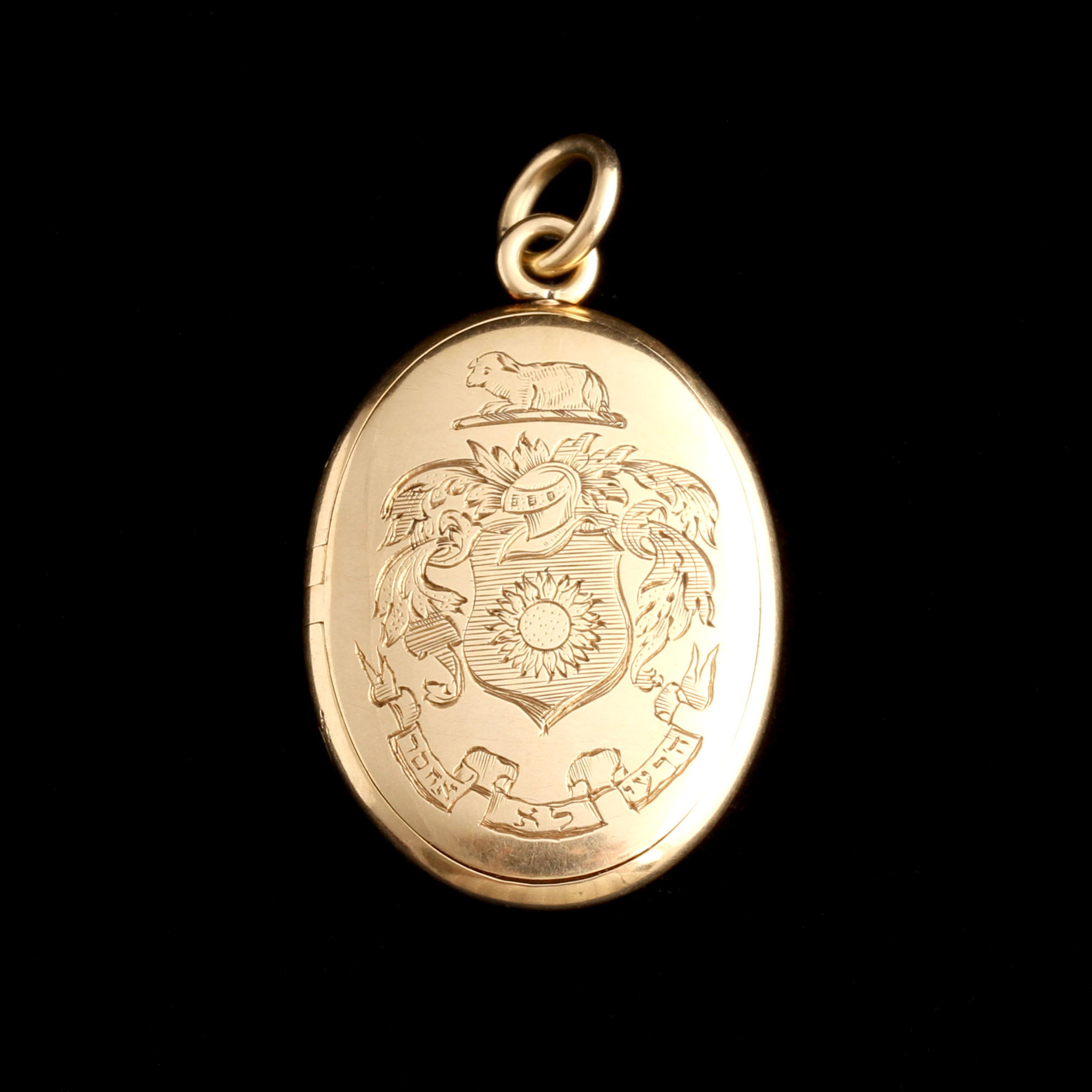 Victorian Hebrew Motto Heraldic Locket