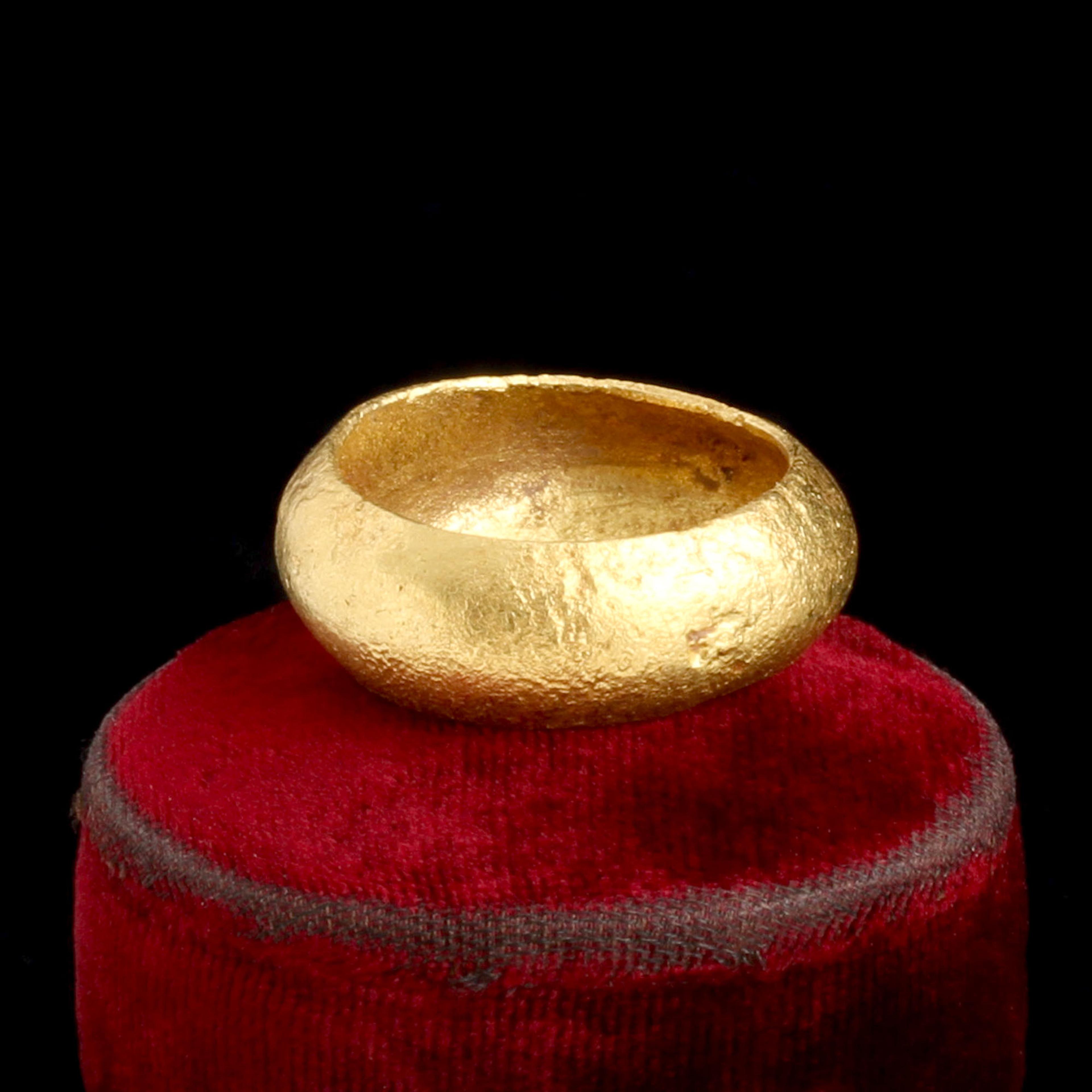 Ancient Roman Gold Band