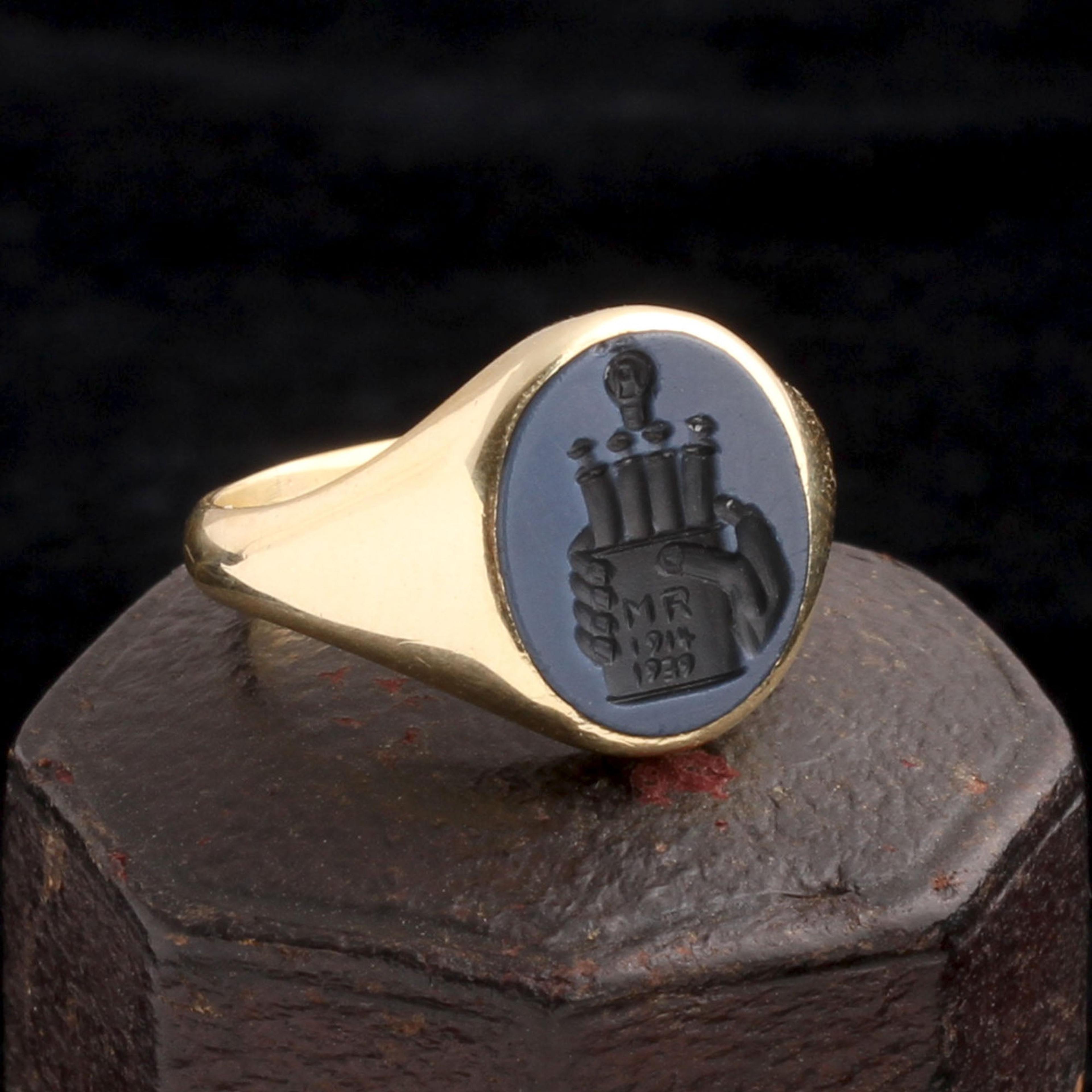 Detail WWII Era 1914 & 1939 Intaglio Ring