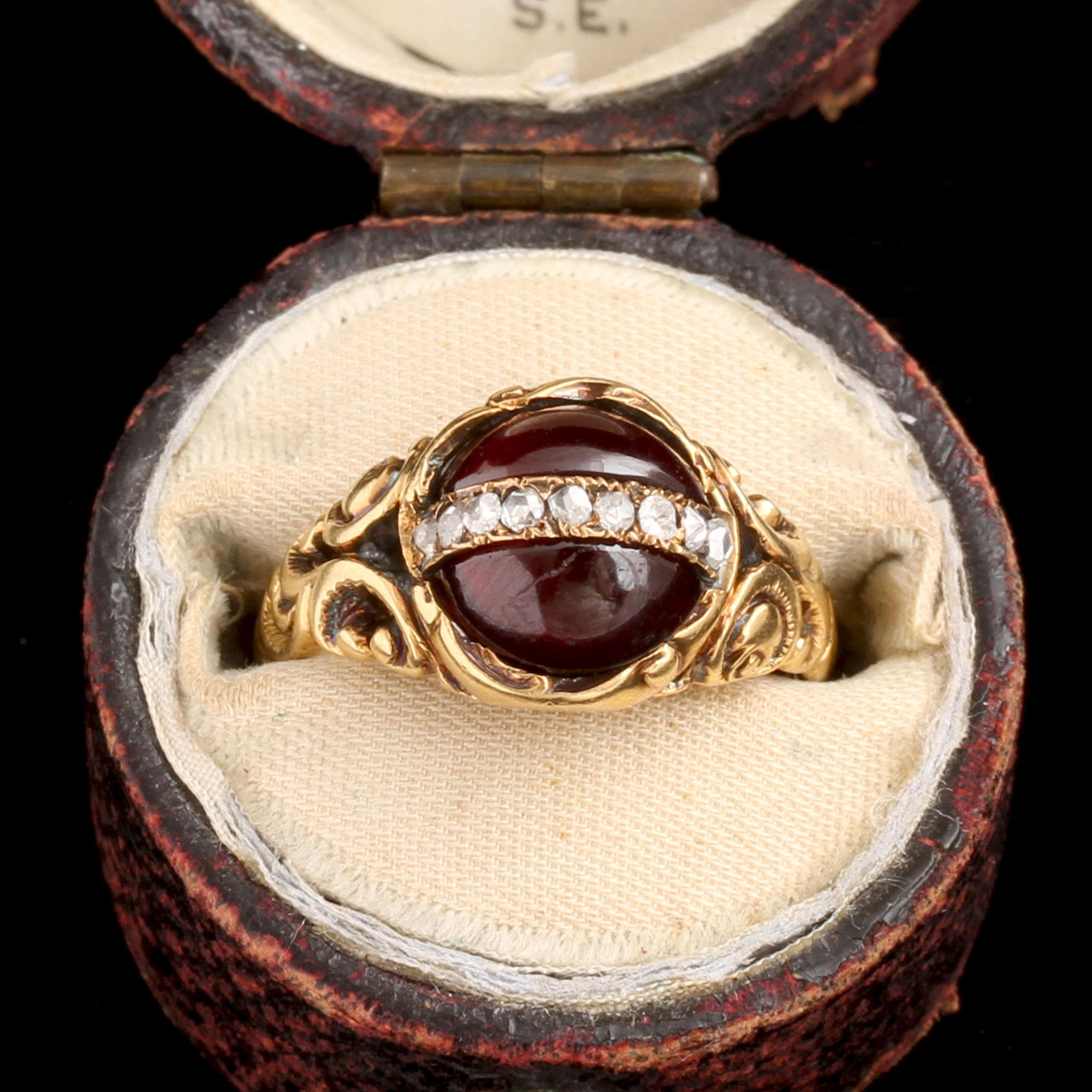 Victorian Garnet Cabochon Diamond Arc Ring