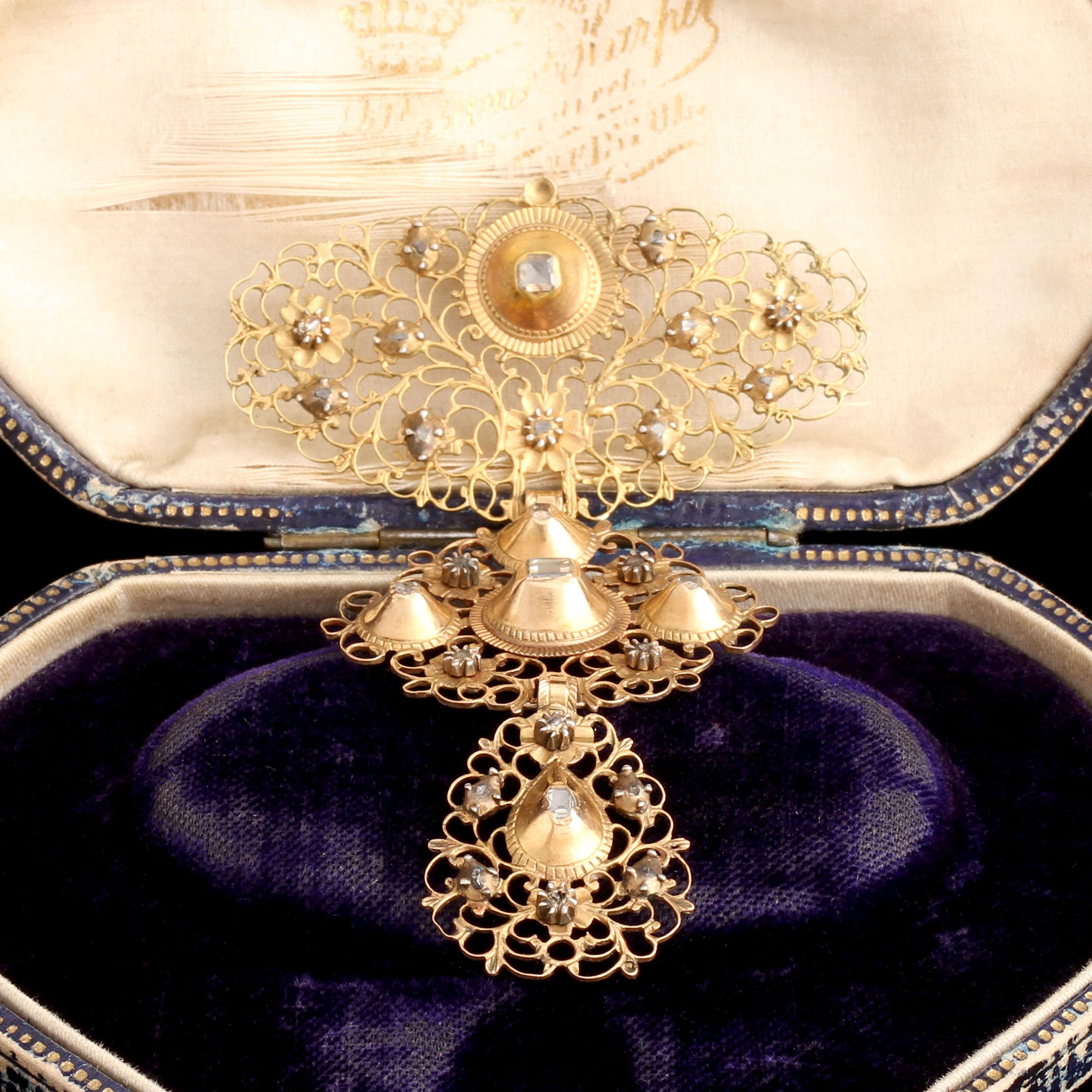 18th Century Iberian Table & Rose Cut Diamond Filigree Pendant