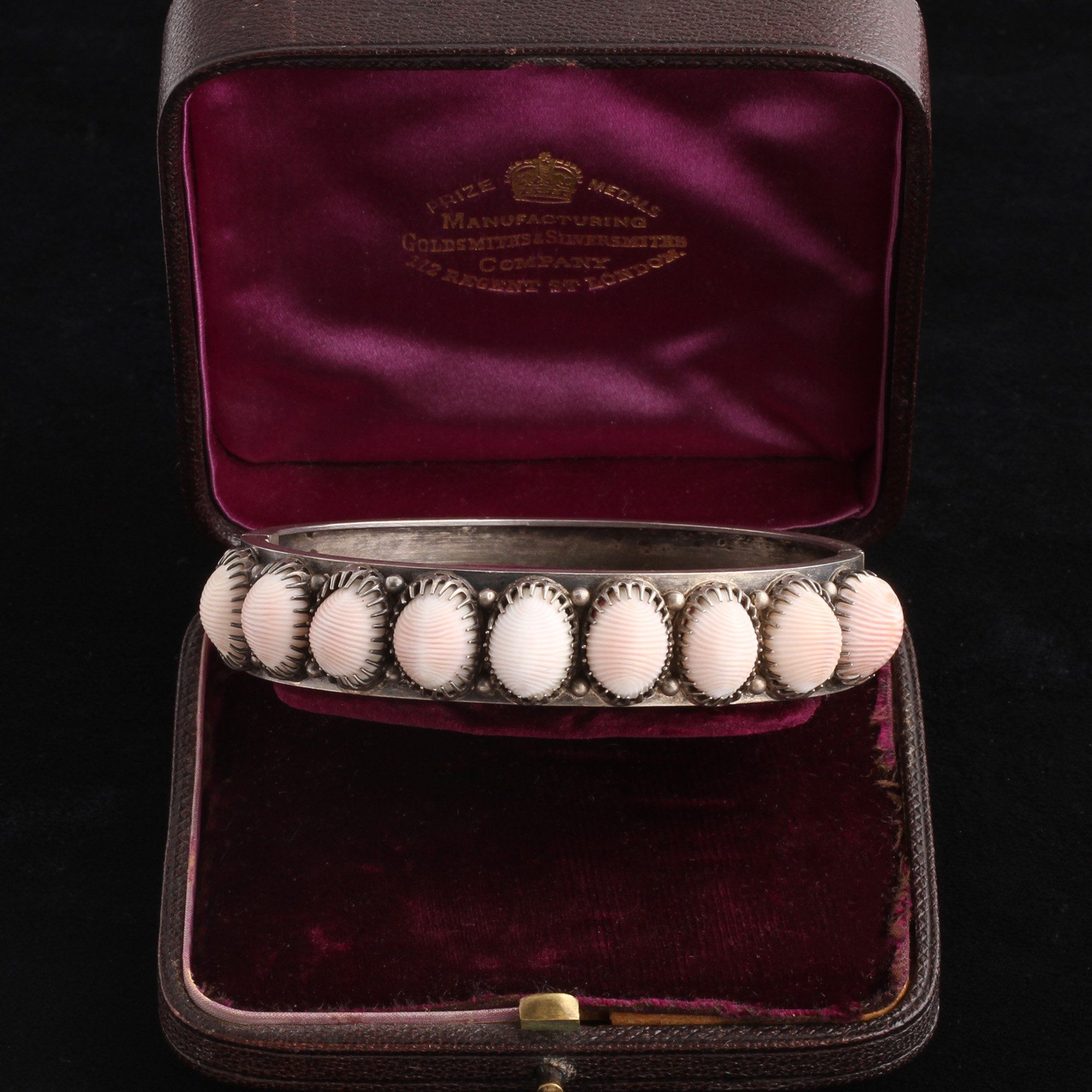 Victorian Seaside Souvenir Bracelet