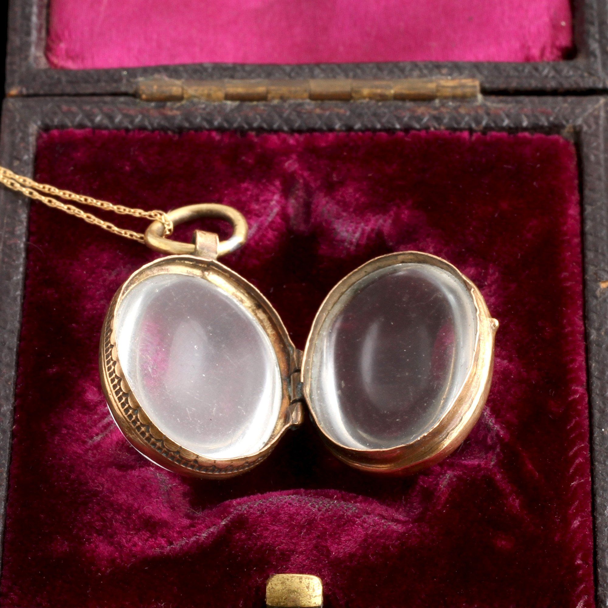 Victorian Oval Ball Locket