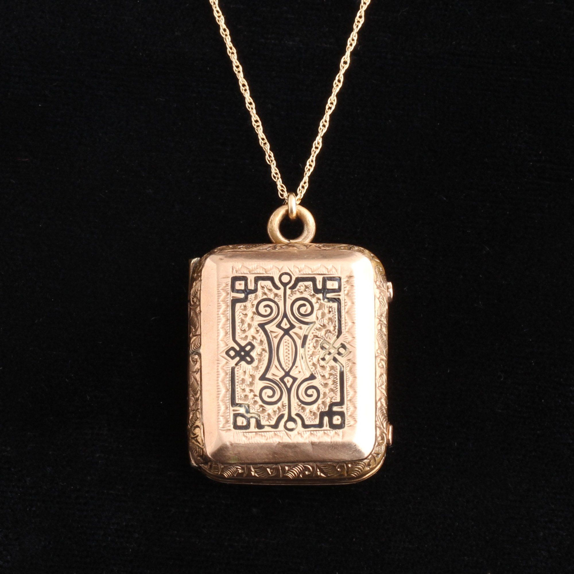 Civil War Era Expanding Locket